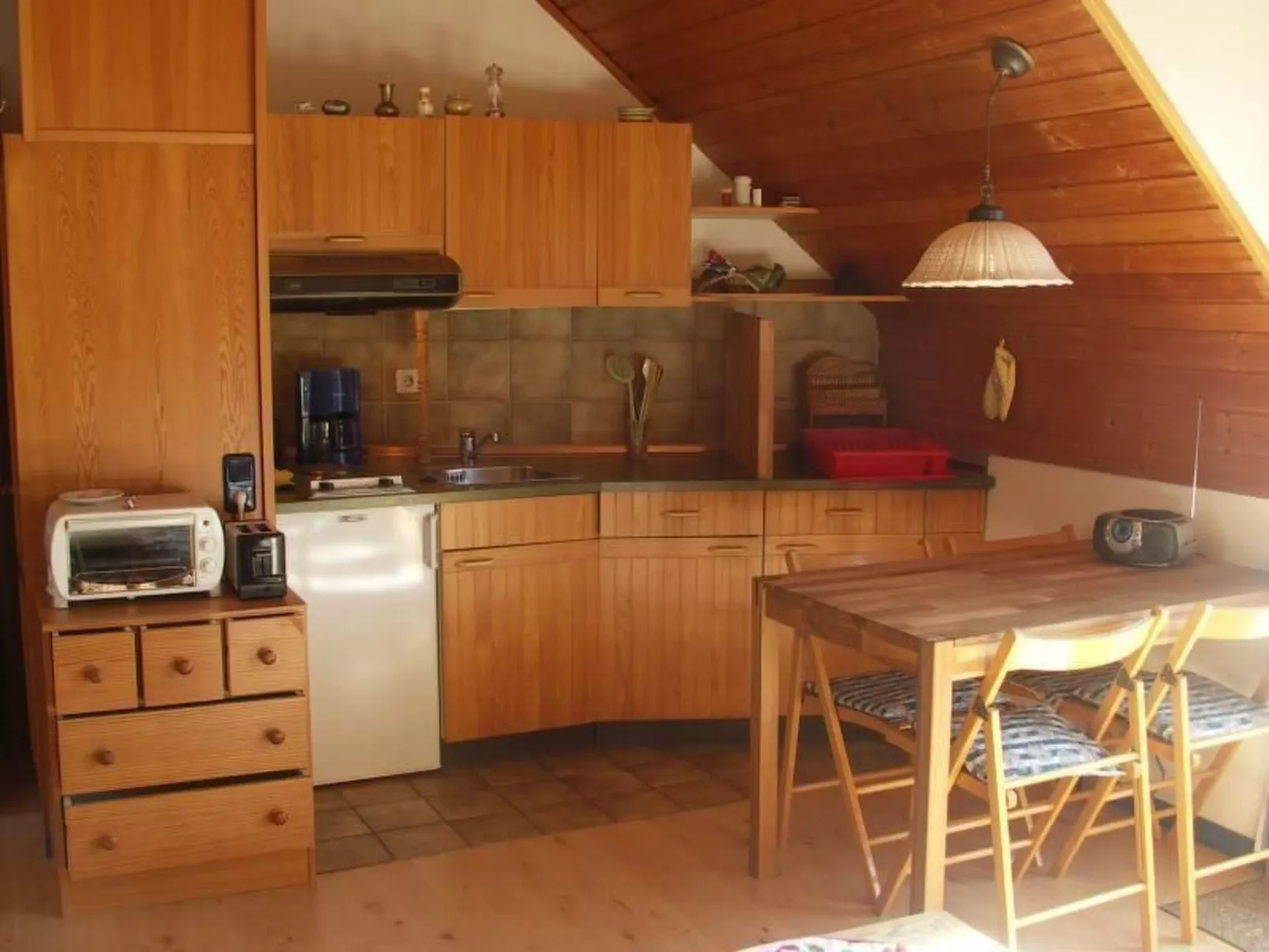 Kleine Wohnung in Seeboden mit Großem Garten - Binnen