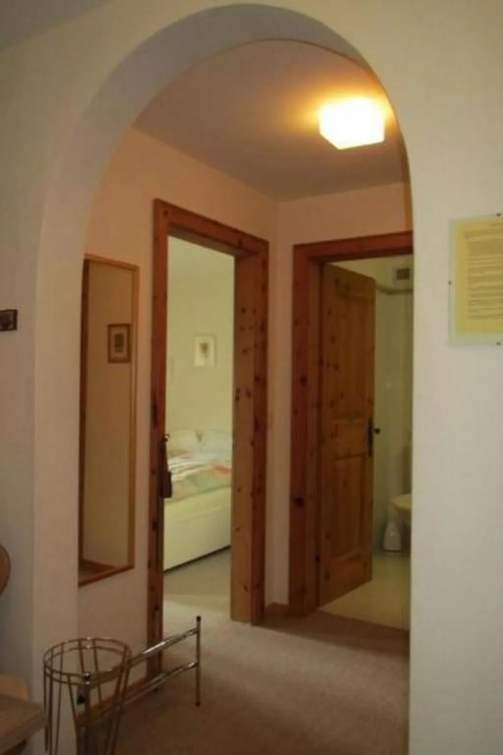 Chesa Polaschin C8-Image-tags.info