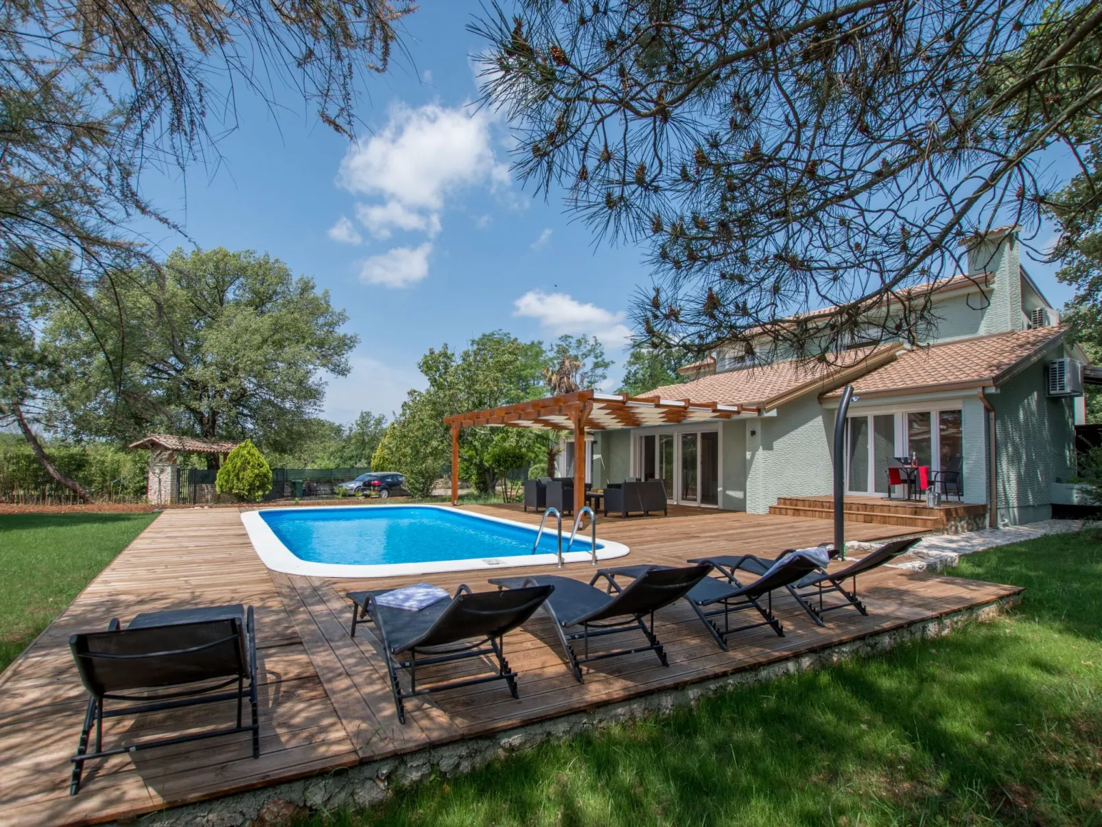 Für 10 Personen und 2 Kinder in Juricani, Istrien (Istrische Riviera)-Buiten