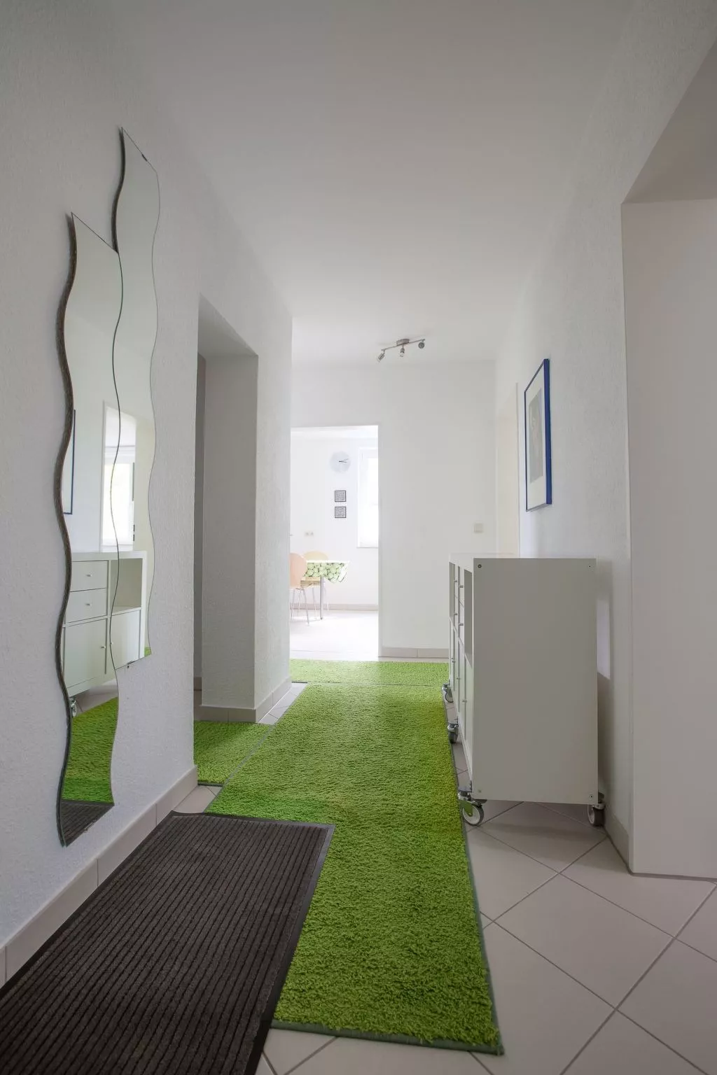  in Stadtrandlage mit guter Anbindung, sowie eigener Terrasse und Garten-Binnen