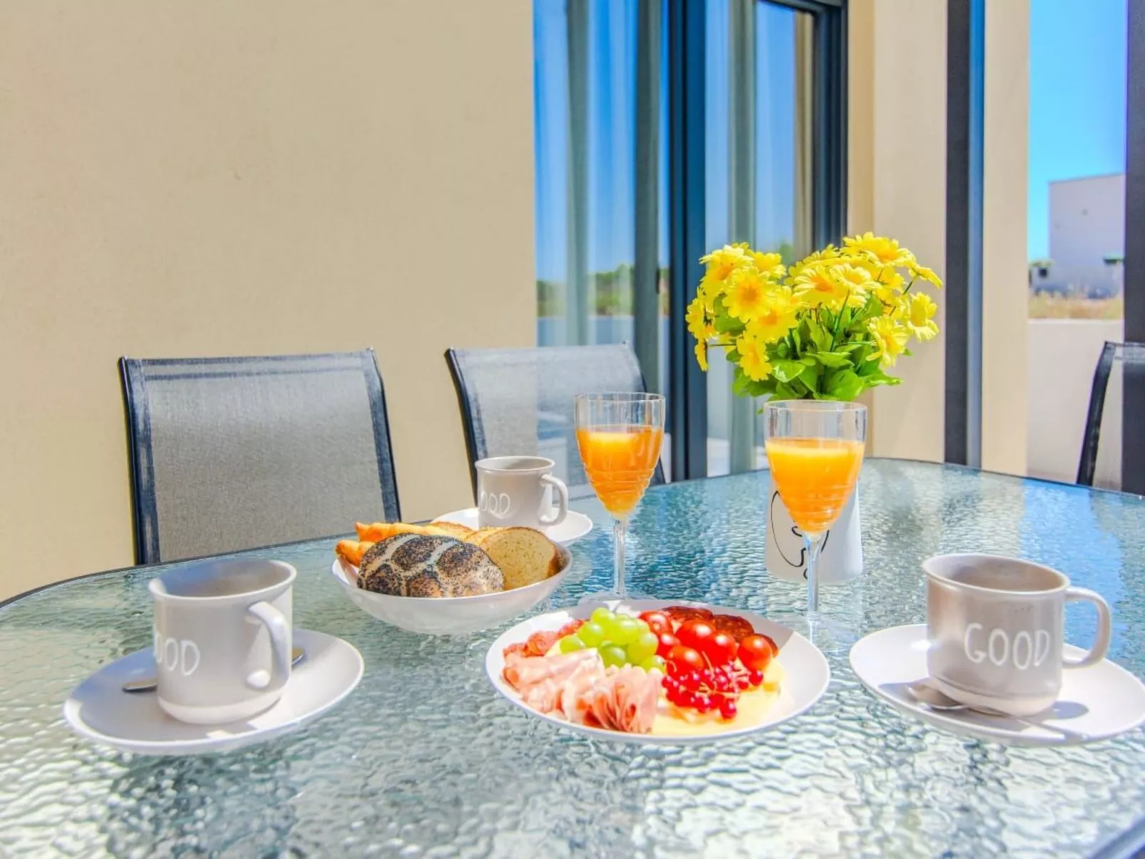 Neues modernes Poolhaus in Privlaka-Buiten