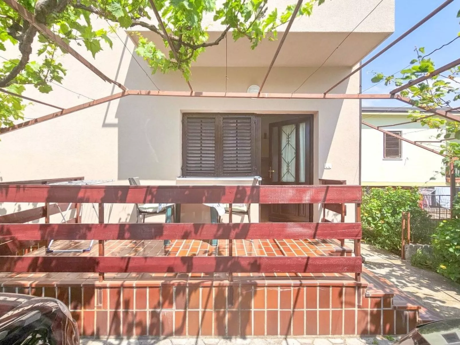 Schöne Ferienwohnung Runko-Buiten