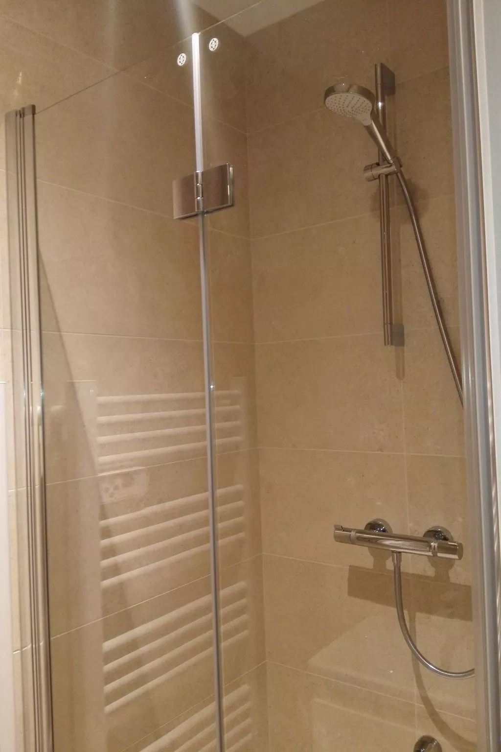 T2 Helle Stadtzentrum Voltaire Zimmer Hof-Binnen