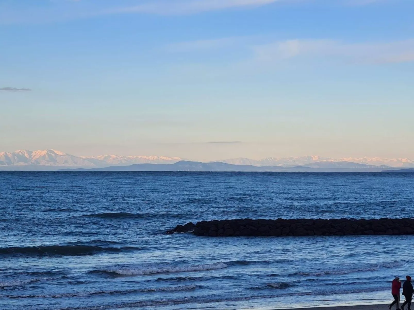 Mobiles Haus mit Blick auf das Wasser-Buiten
