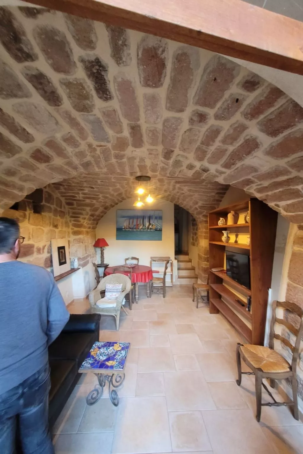 Steinhaus und Freischwimmbad, 4 Betten, 2SZ-Binnen