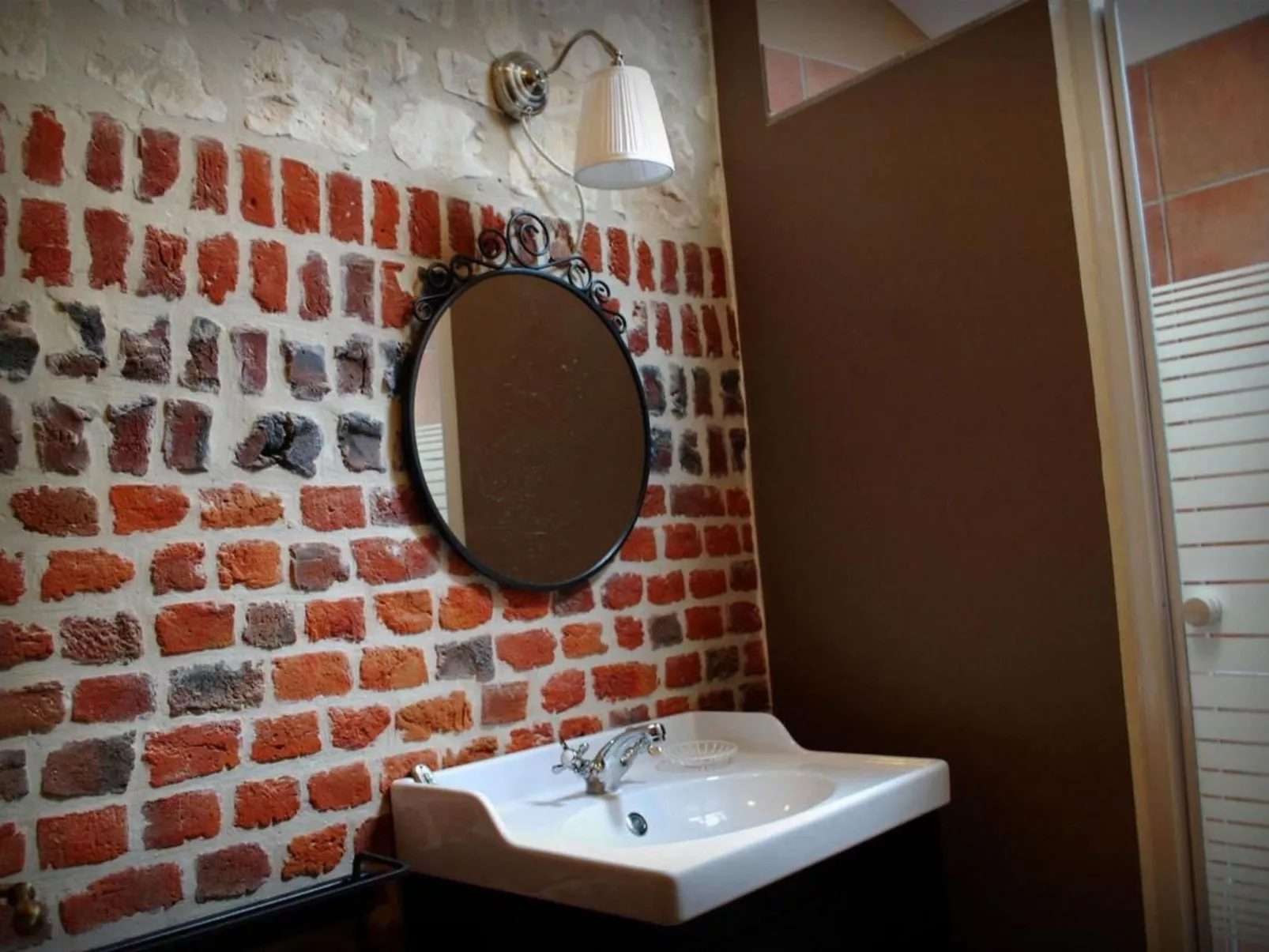 Liebevoll renoviertes Ferienhaus als Teil eines kleinen Bauernhauses mit abgesc-Binnen