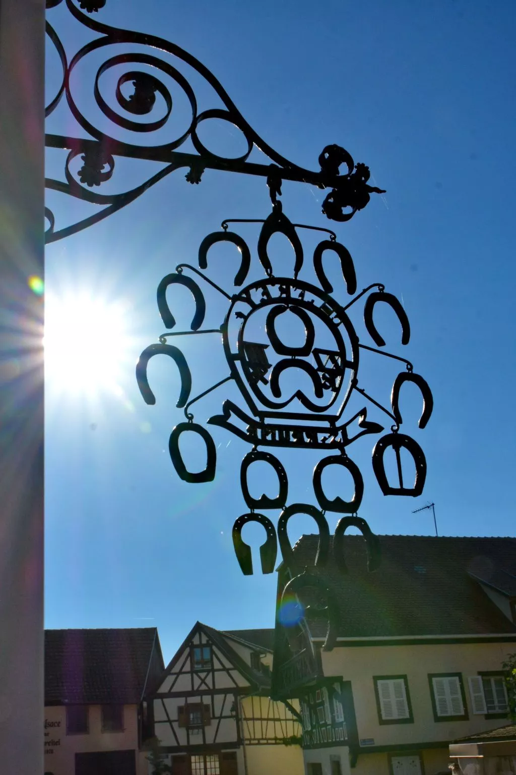 "Gite du forgeron" (Schmiedehaus)-Buiten