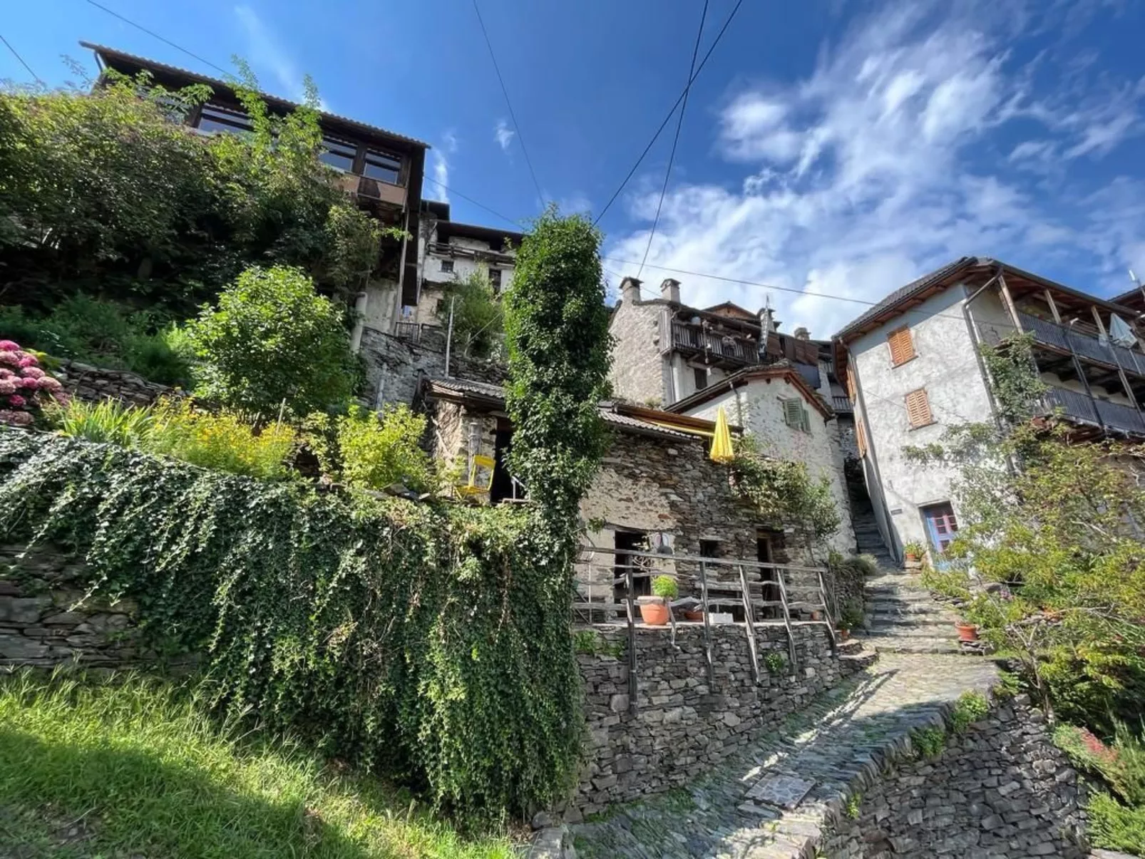 Entdecken Sie den Charme von Casa Clementina in Indemini-Binnen