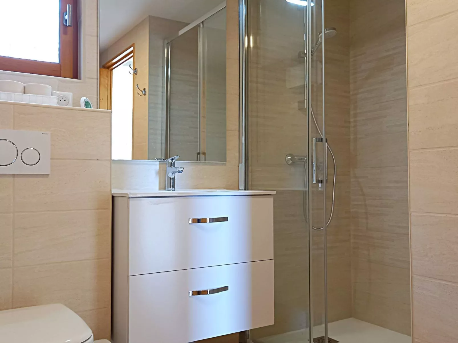 Villa und Pool mit Meerblick nur für Sie - Binnen