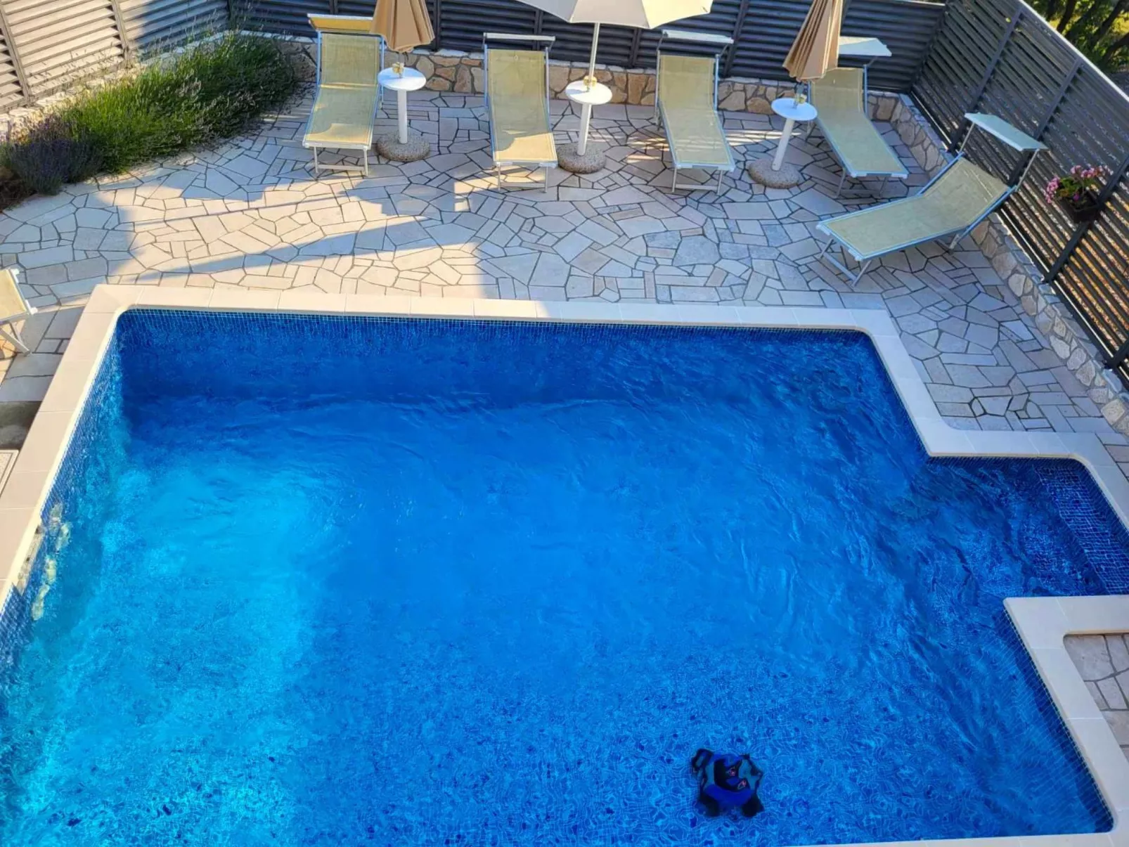 Villa "Haus mit pool" mit eigenem Pool-Buiten