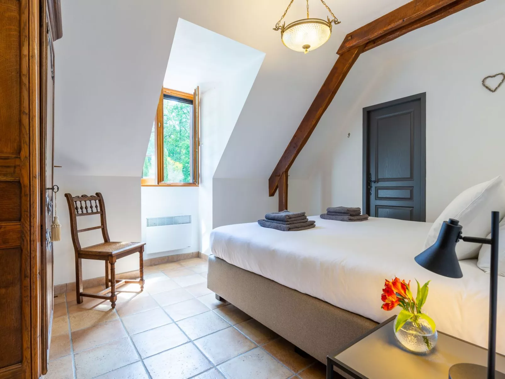 Luxus-Ferienhaus mit beheiztem Pool in der Dordogne-Binnen