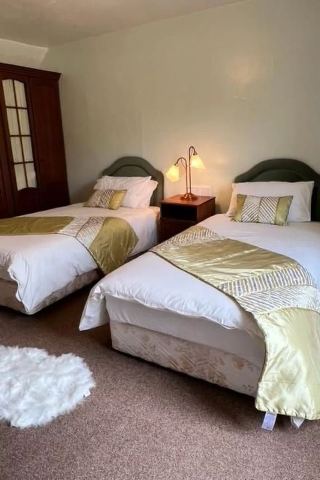 Benmore Farm House in Stirling mit Bergblick-Binnen