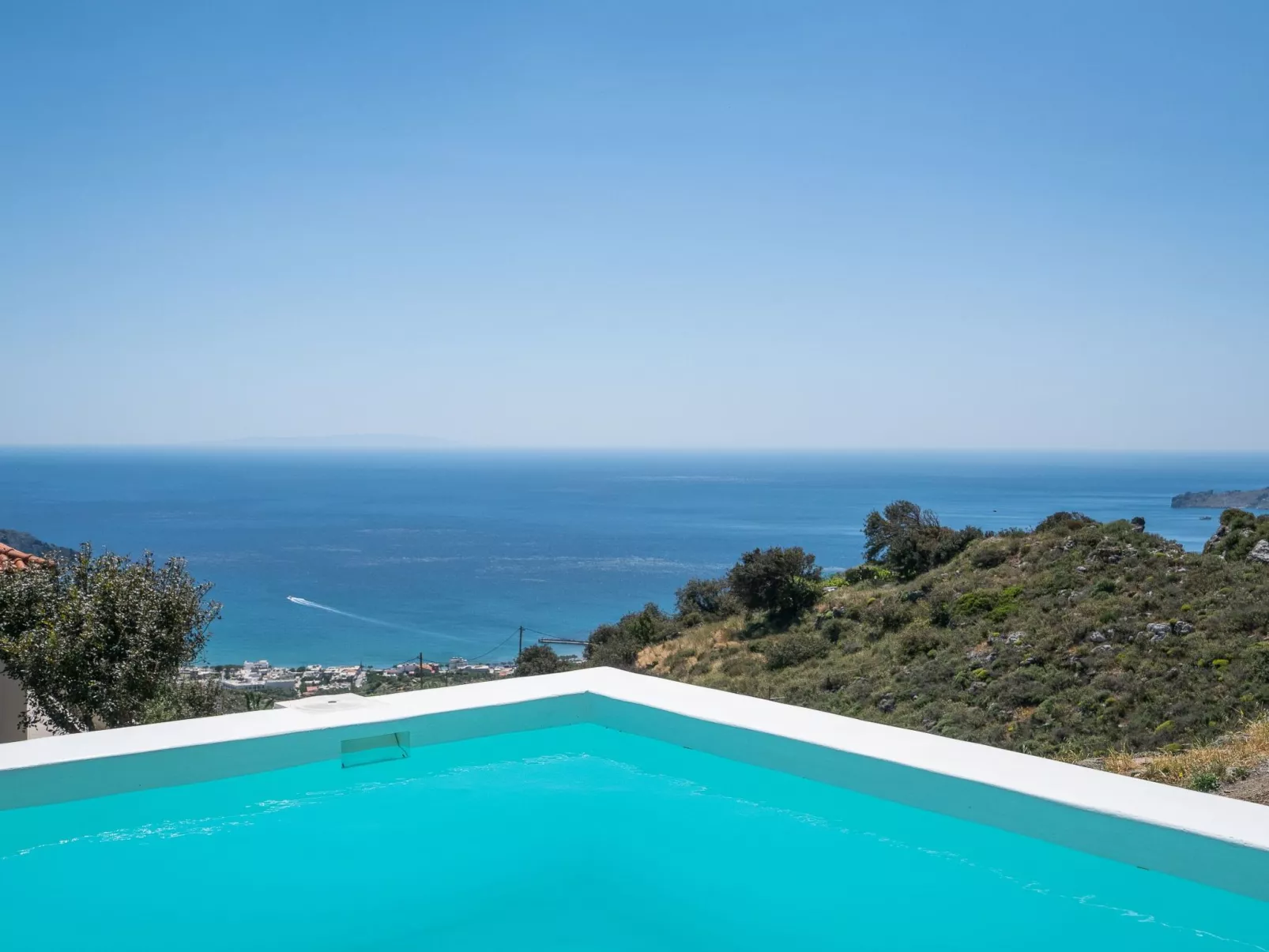 "Mirthios Panorama"-Buiten