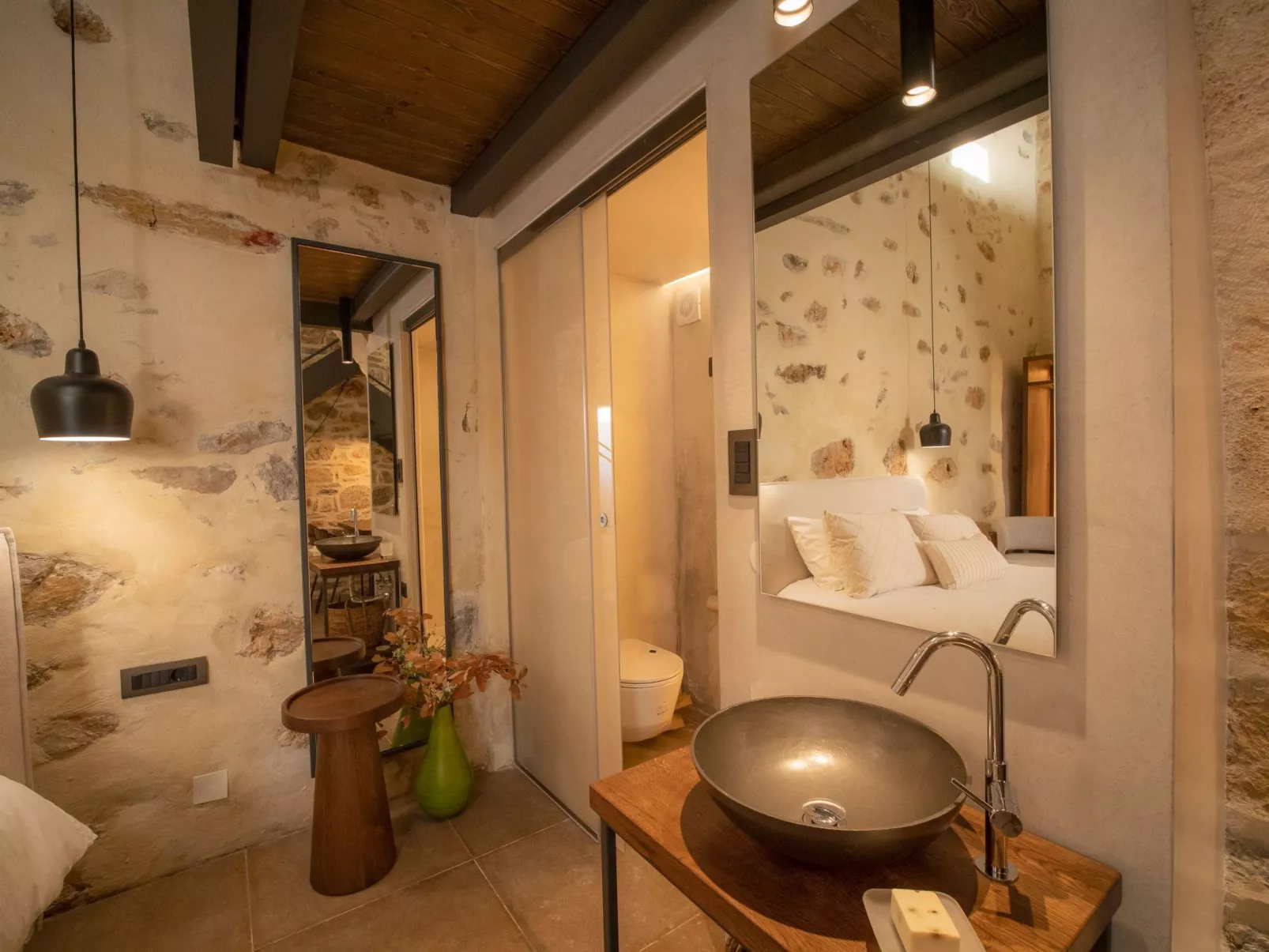 Santa Veneranda bei Checkin Mikrospito-Binnen