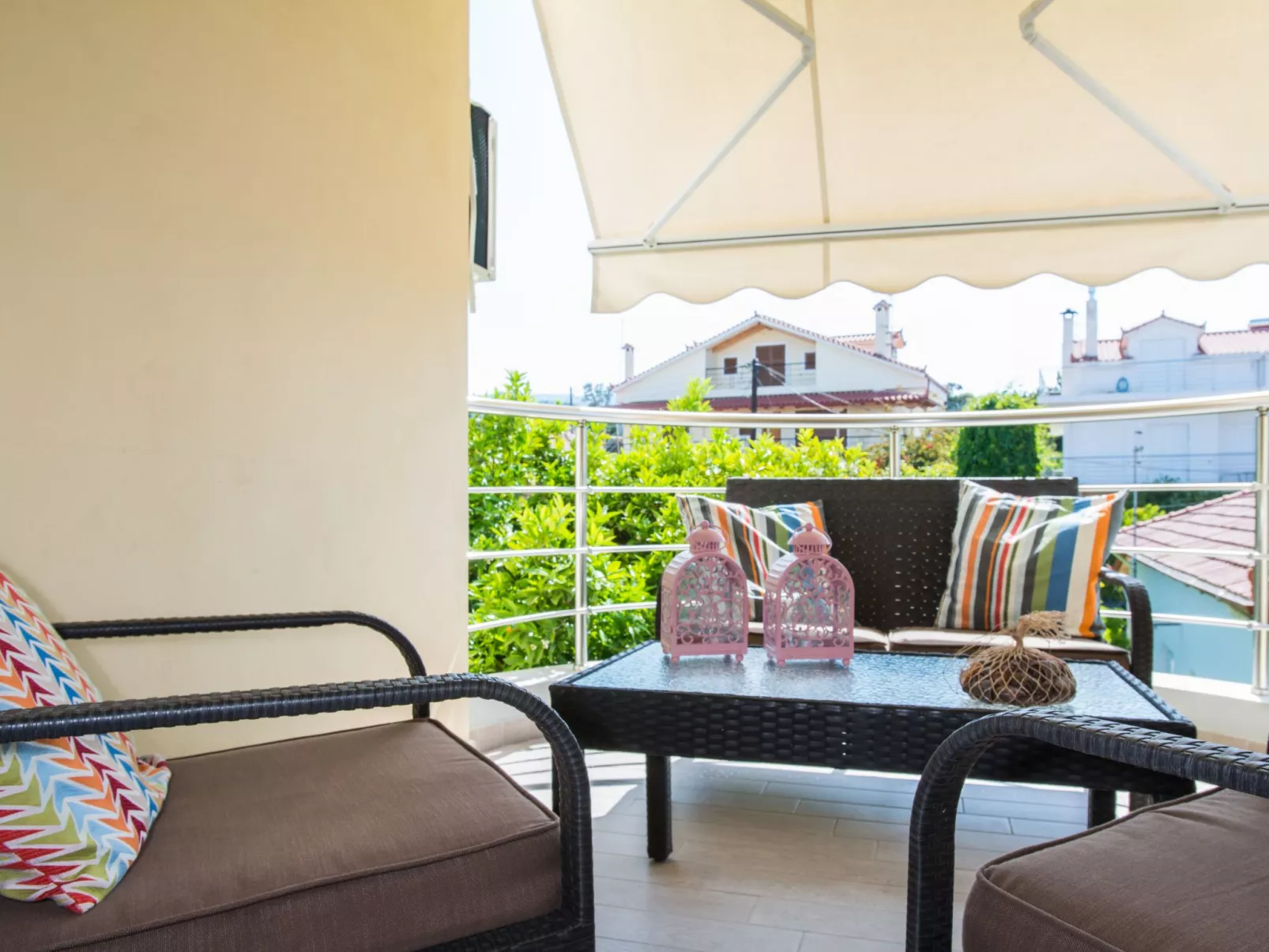 Diamante beachfront suite B-Binnen