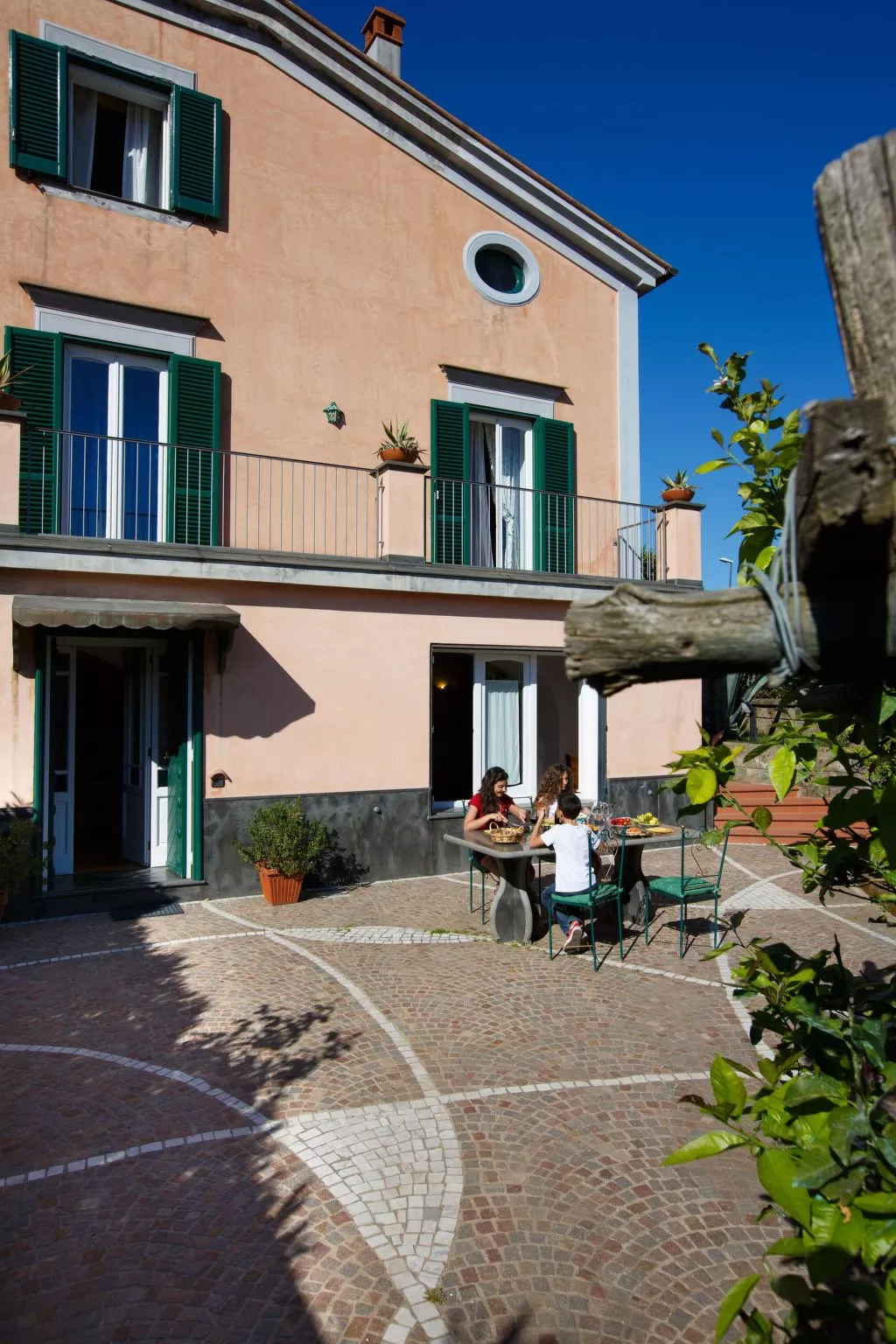 Panoramavilla mit Pool-Buiten