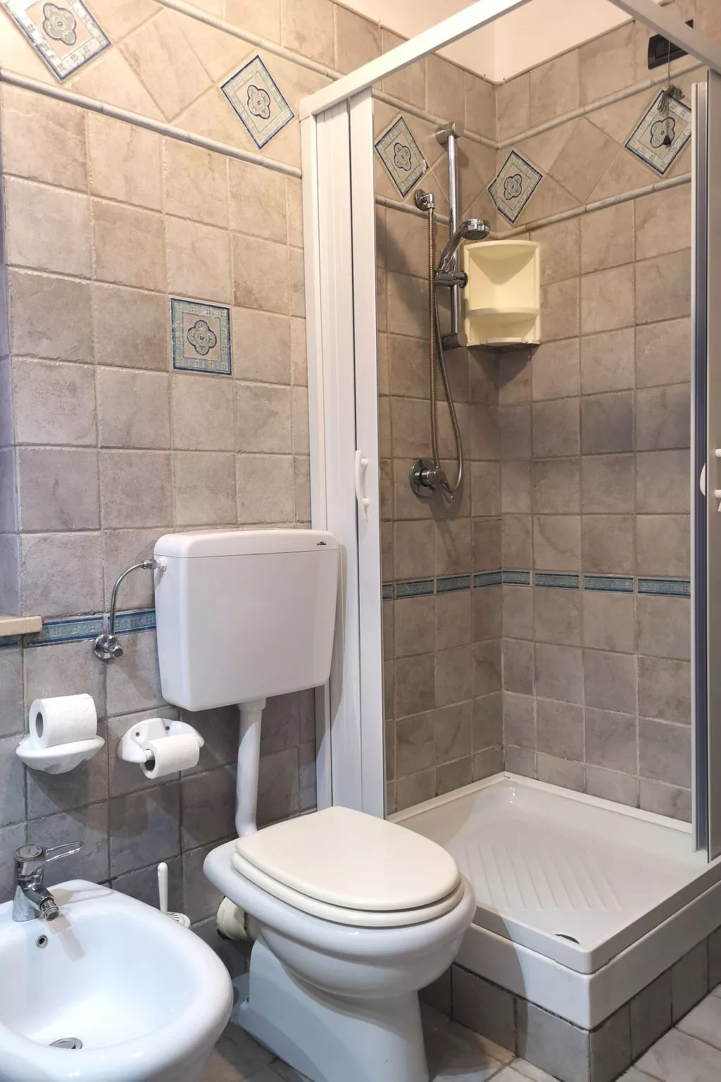 Villa mit Wasserblick-Image-tags.info