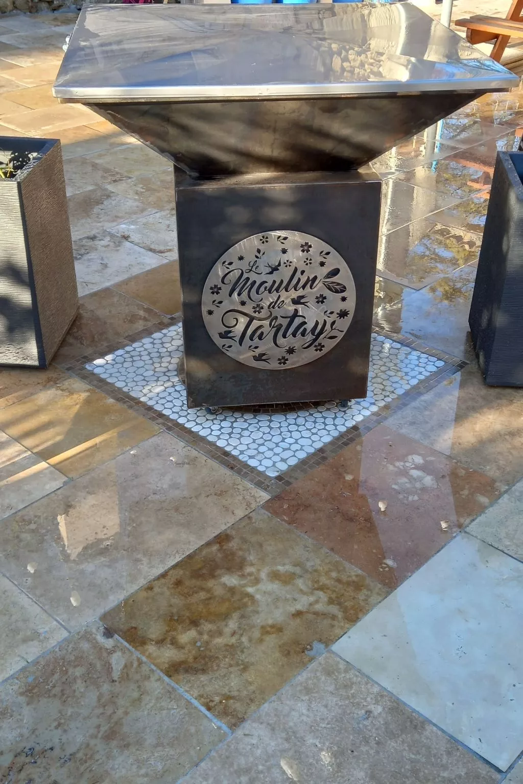 Fanny's Gîte Moulin de Tartay in Avignon-Buiten