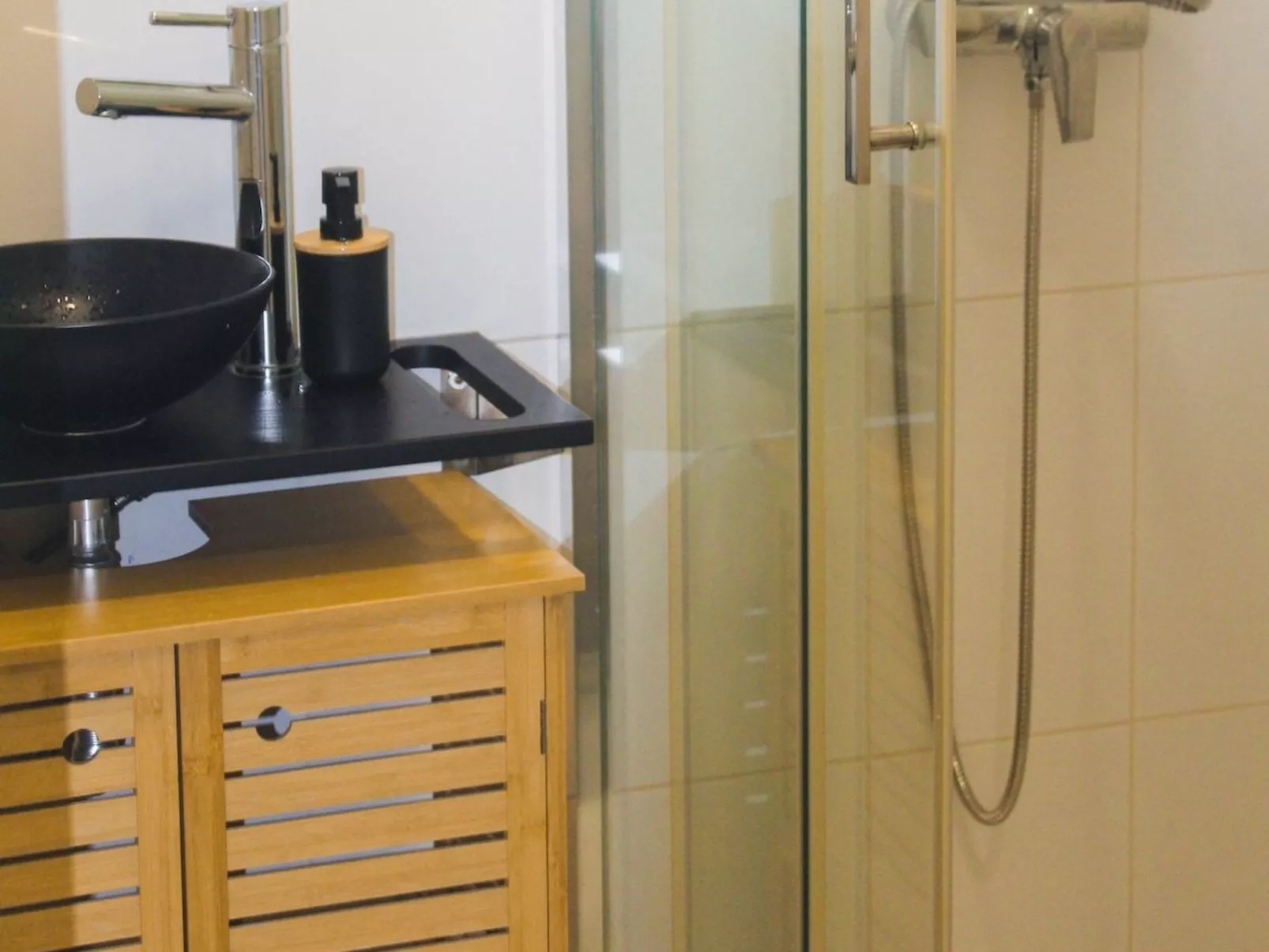 Ganz nah an der Mündung-Binnen