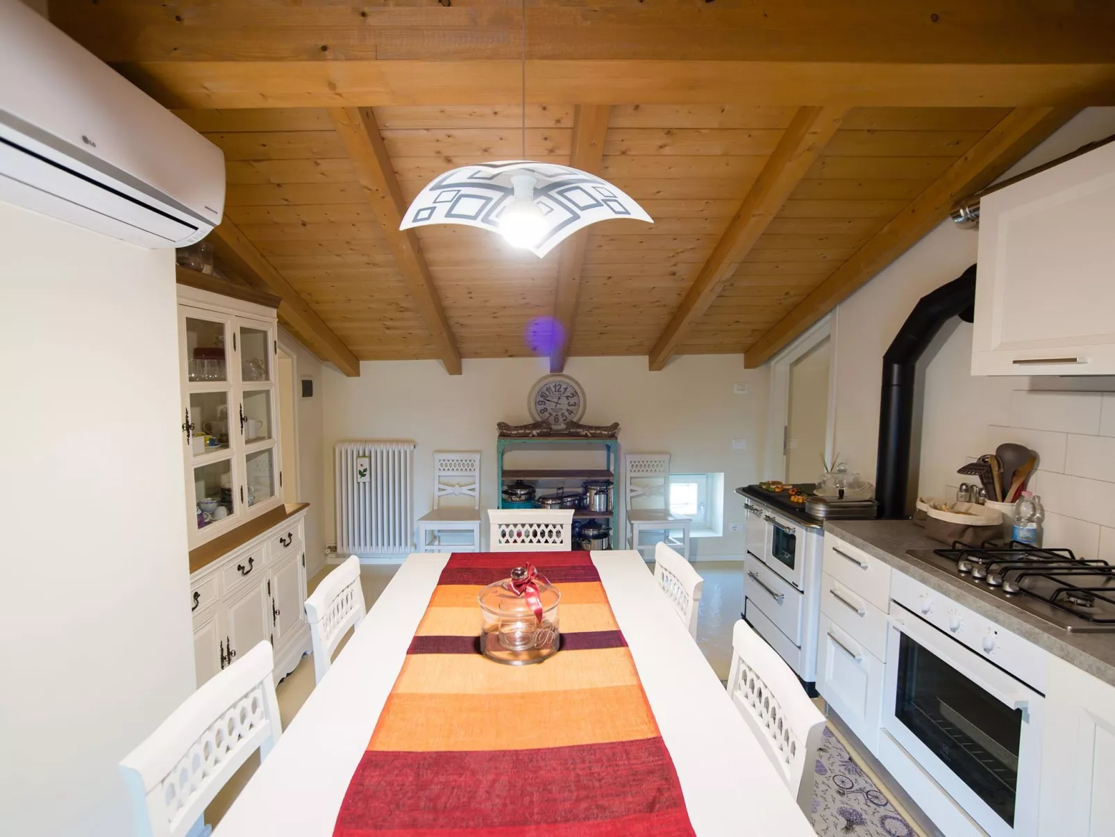 Anwesen mit privatem Garten und Grill-Image-tags.info