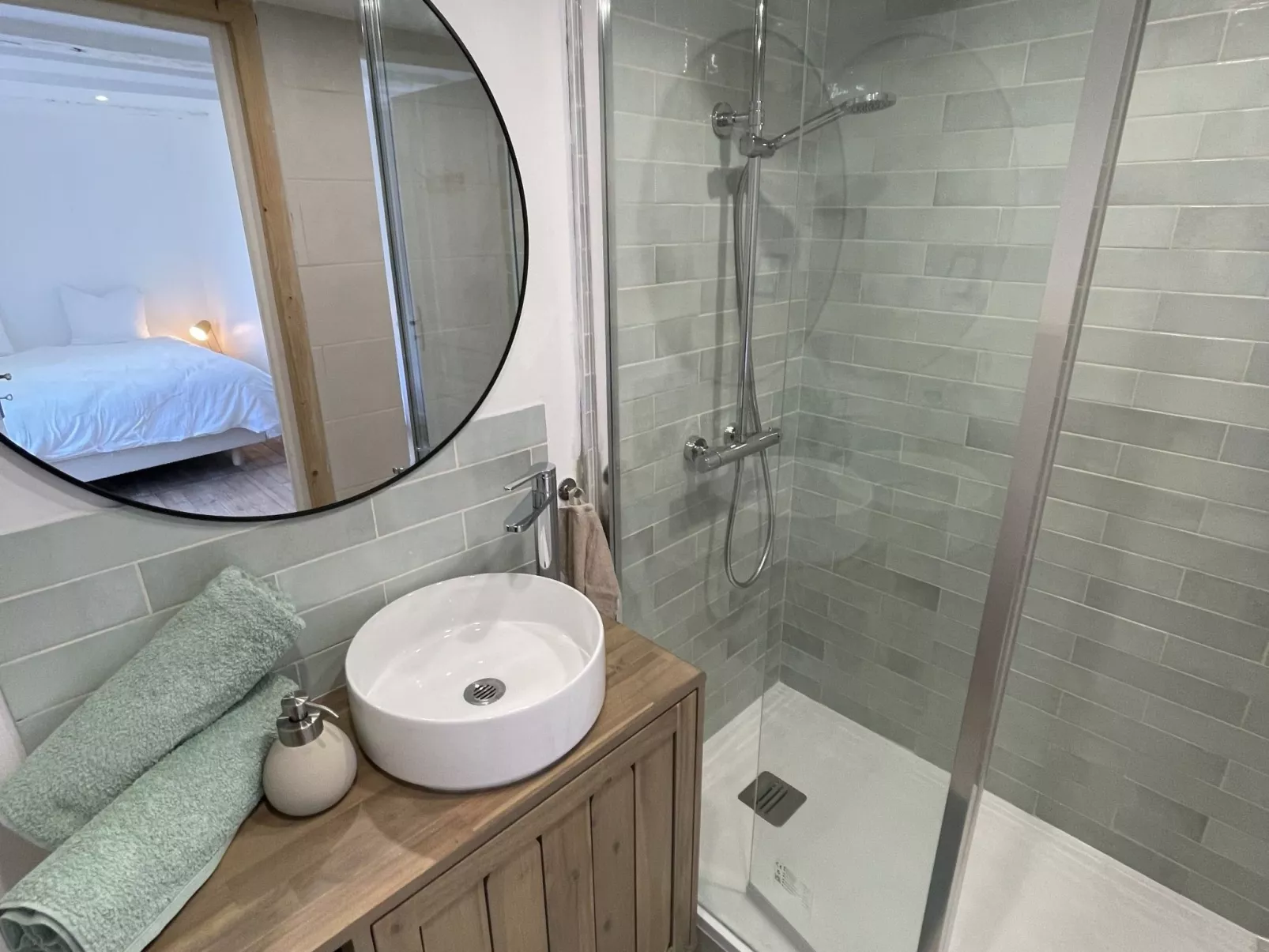 Haus mit großem Komfort, 20 Min. von den Stränden entfernt-Binnen