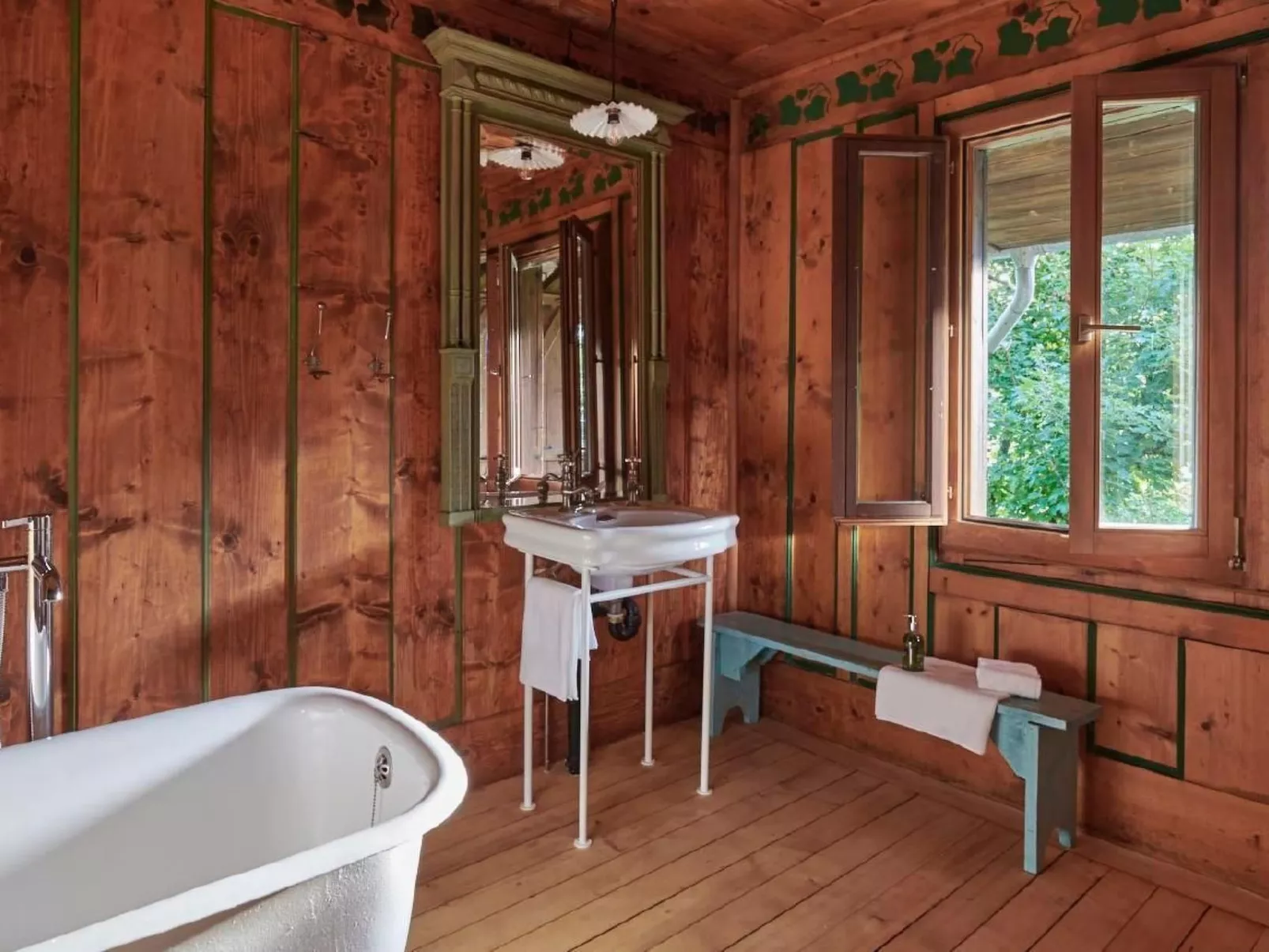 Maison des Fées - Stiftung Ferien im Baudenkmal-Binnen