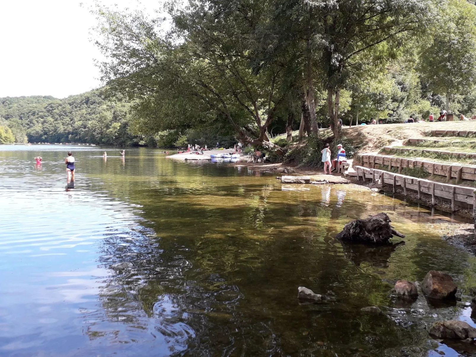 Im Périgord in Saint-Cybranet-Image-tags.info