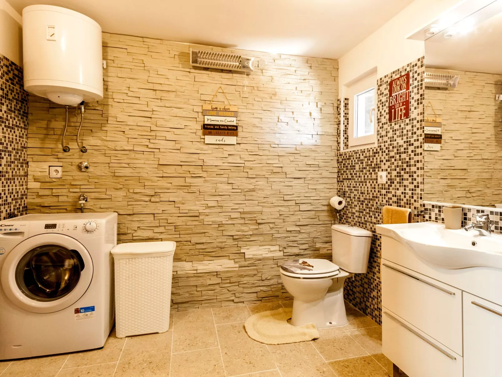 Haus im Industriestil Eni mit privatem Parkplatz-Binnen