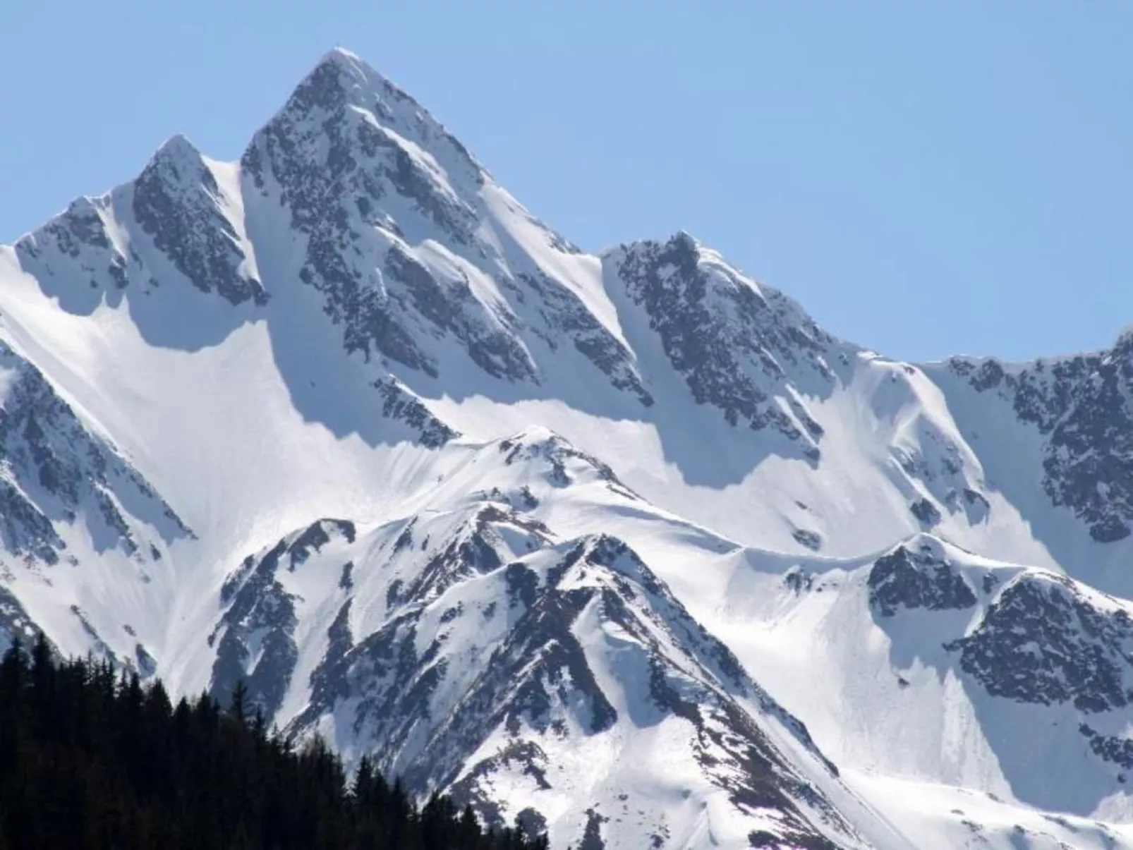 Neue Ferienwohnung in Mittersill mit Garten-Buiten