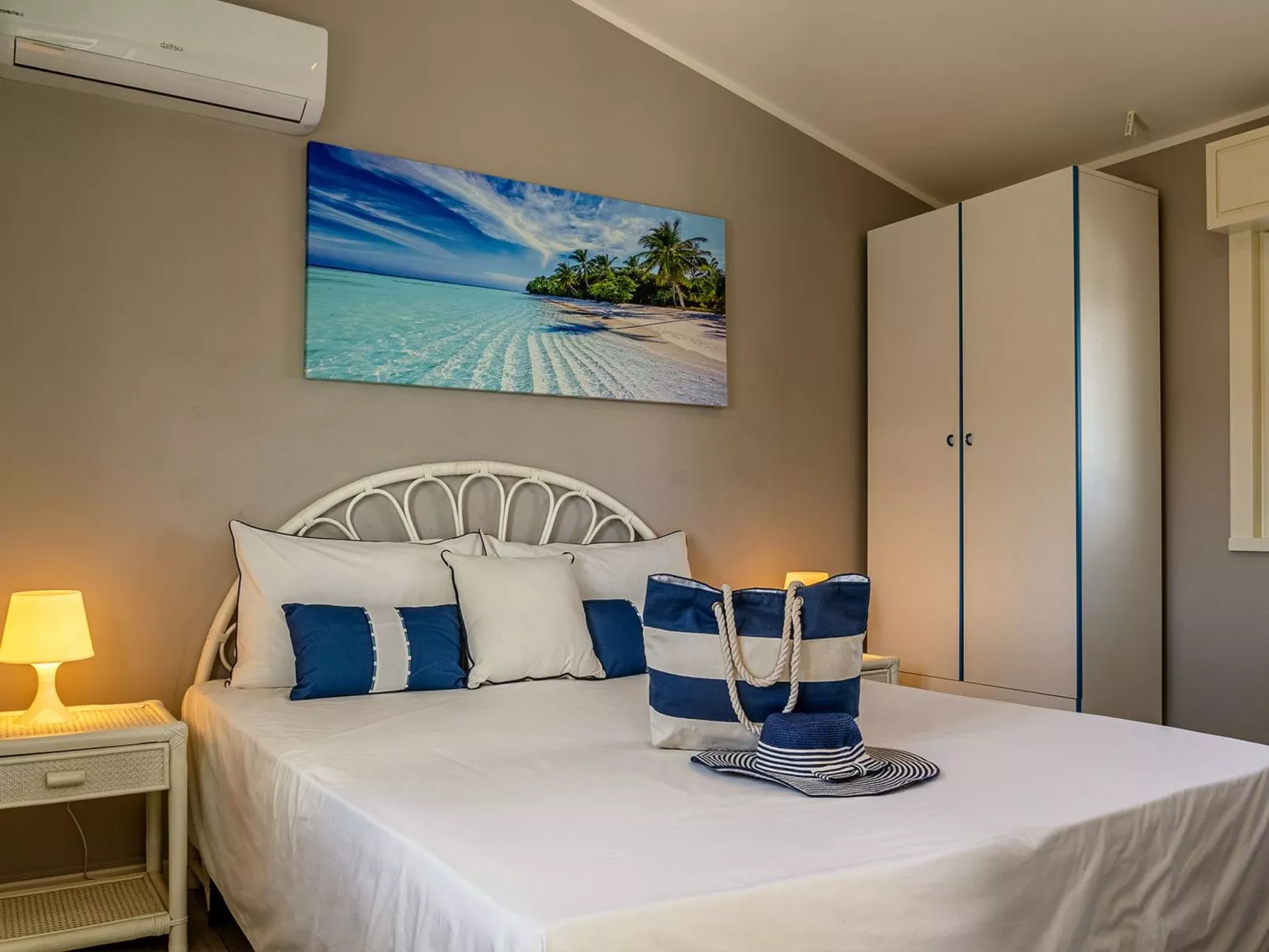 Naxos Loft Ferienwohnung mit Terrasse-Binnen