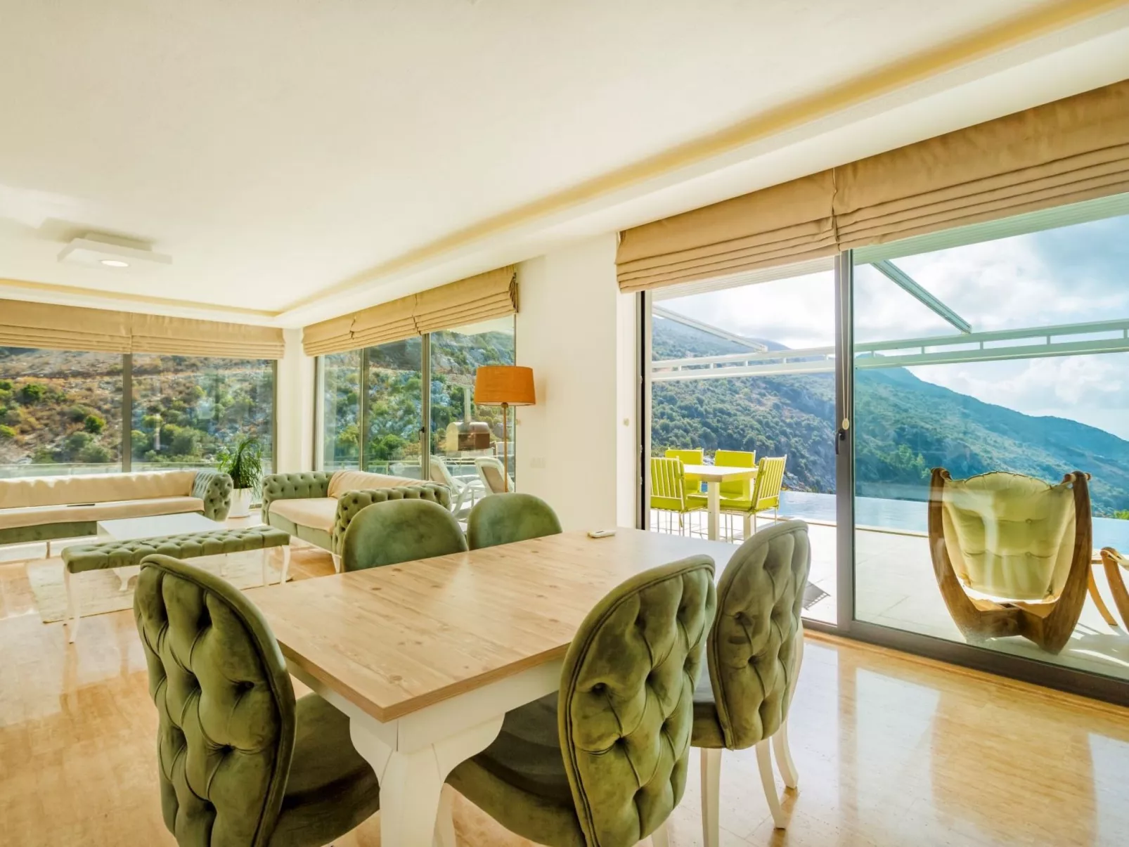 Villa Infinty Wild für 2 Personen und 2 Kinder-Binnen