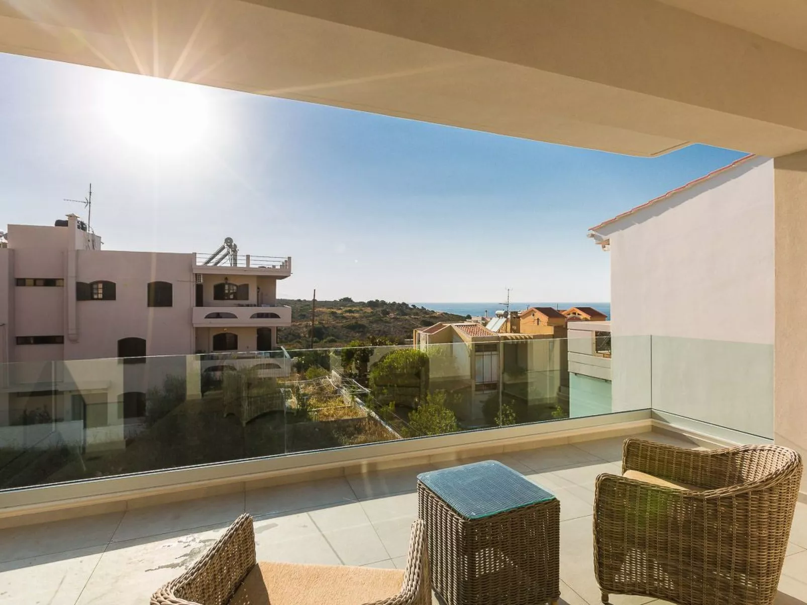 Villa Amelia I Kostenloser 8-Sitzer Mini-Van und Pool-Binnen