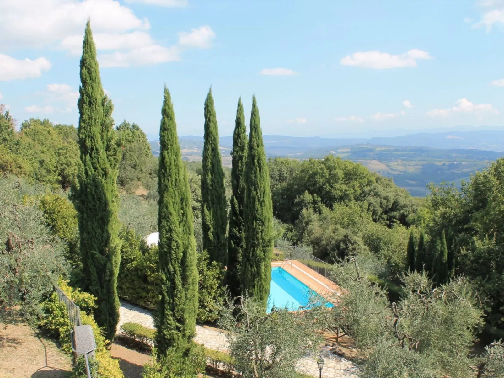 Villa mit privatem Pool zwischen Umbrien und Latium-Buiten