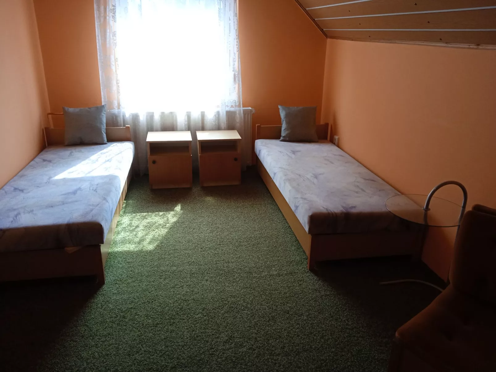 Mit Terrasse, Garten und Grill-Binnen