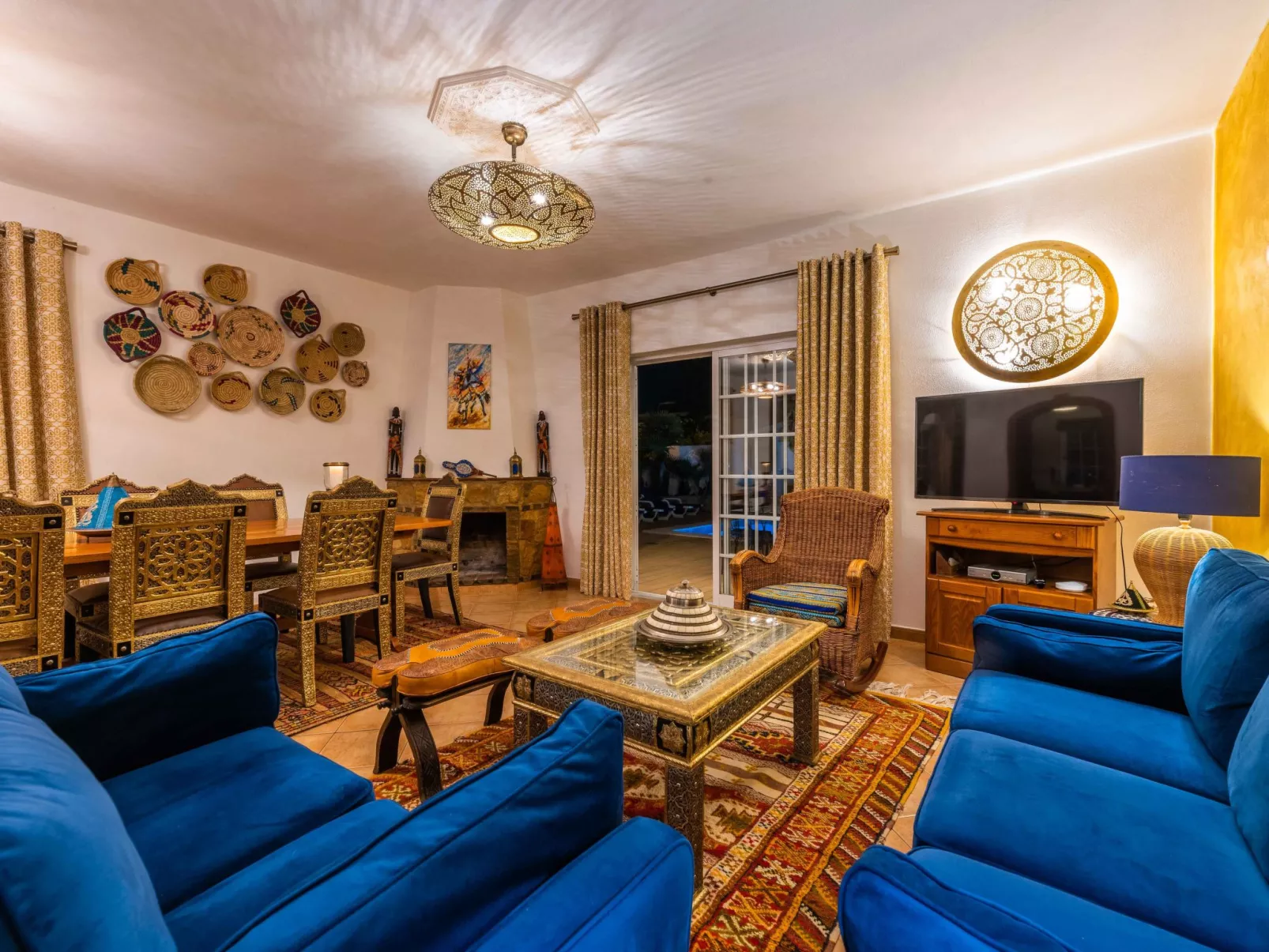 Villa Oasis Galé - privater Pool, Klimaanlage-Binnen