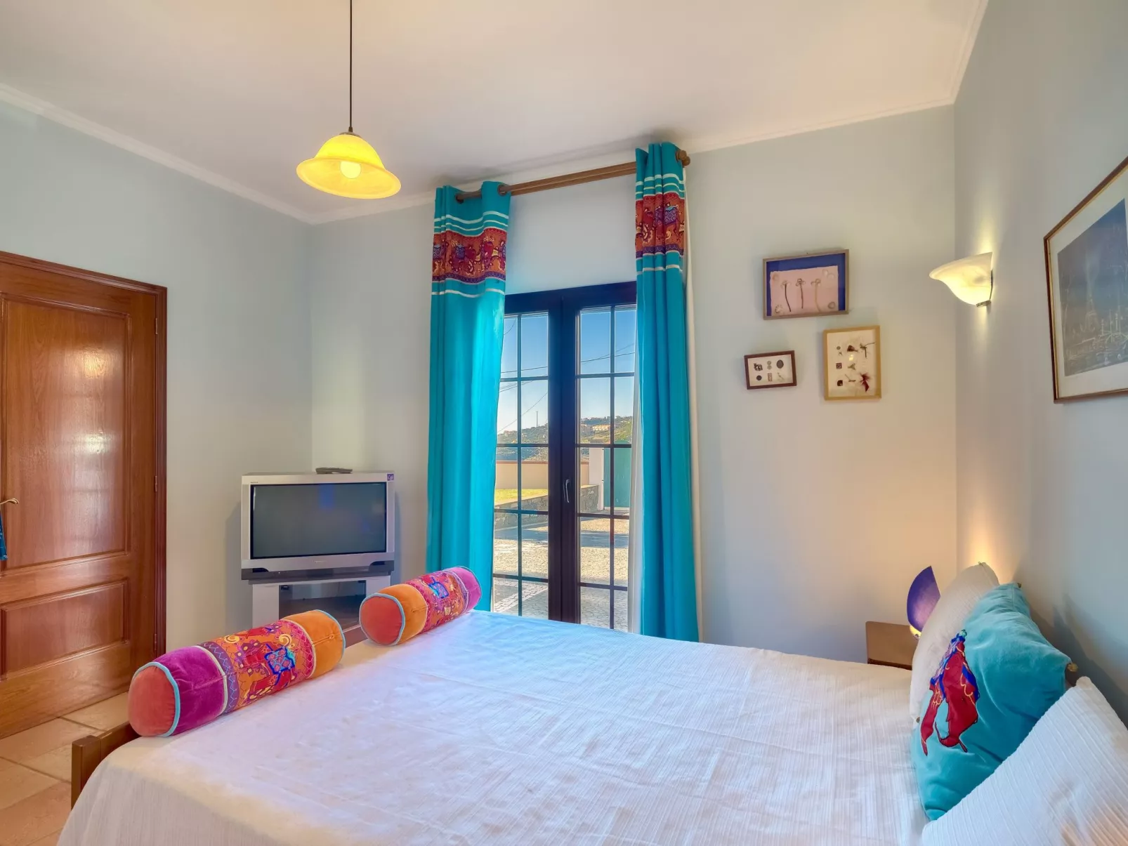 Königliche Villa Amores-Binnen