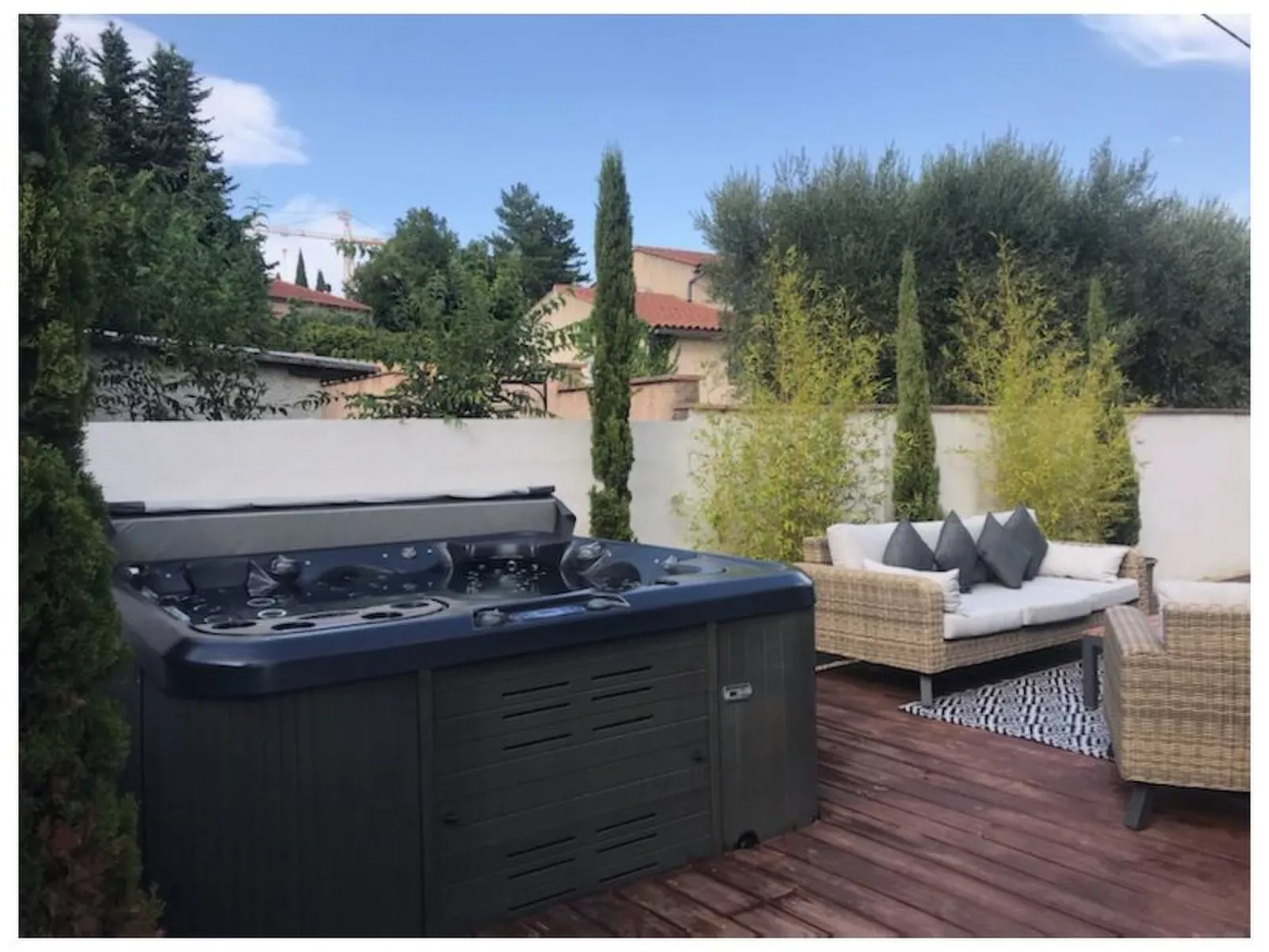 Villa mit Garten, Grill und Terrasse - Binnen