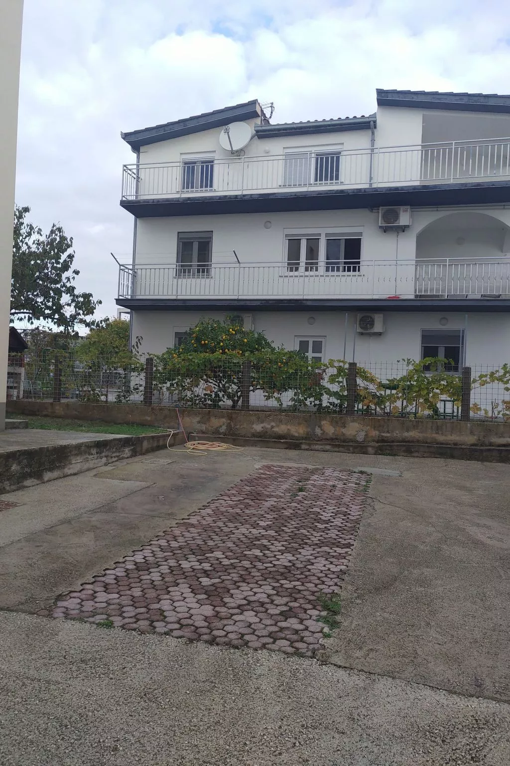 Zimmer mit Garten-Buiten