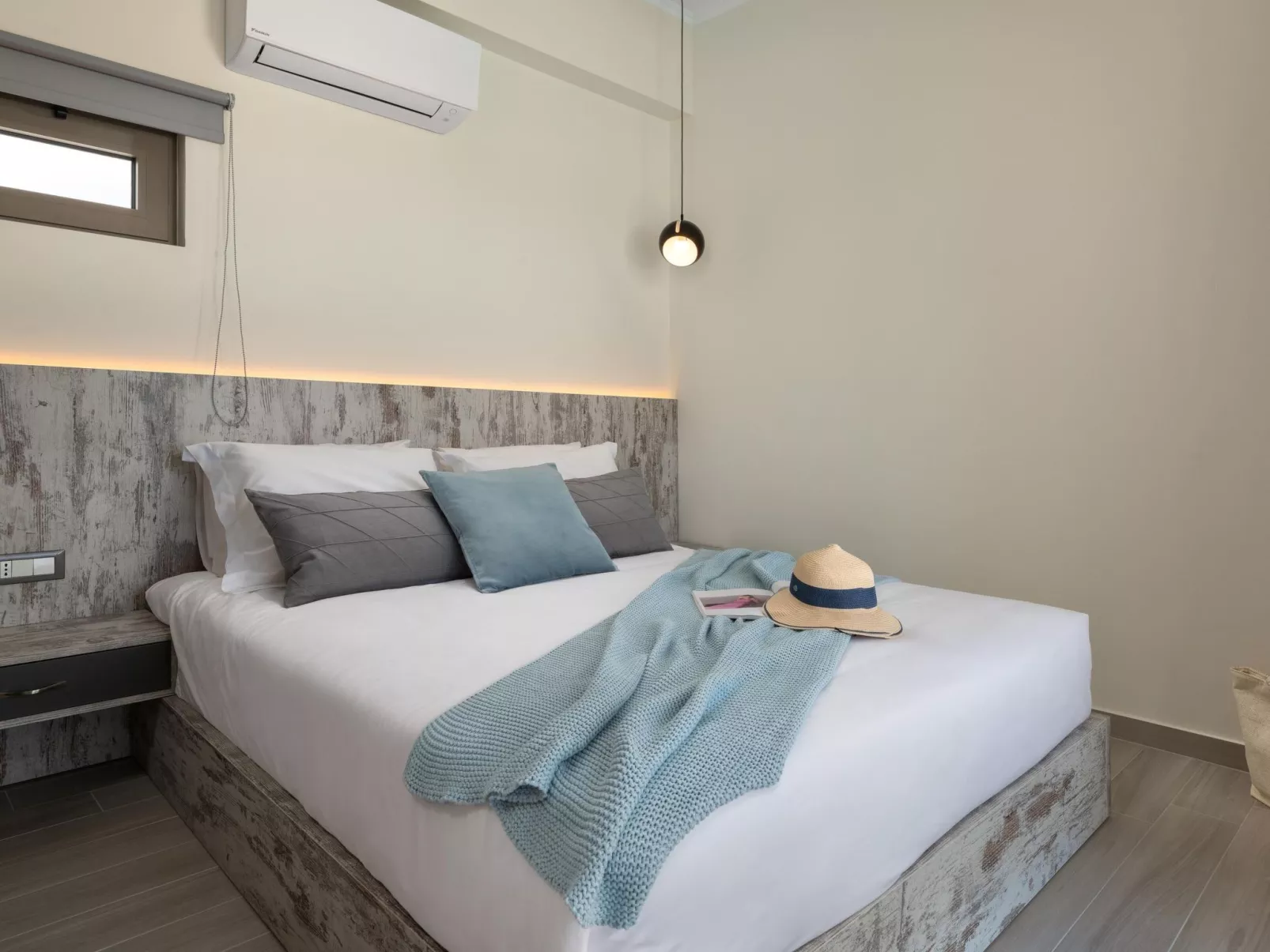 Schöne Feriensuite Eleni-Binnen