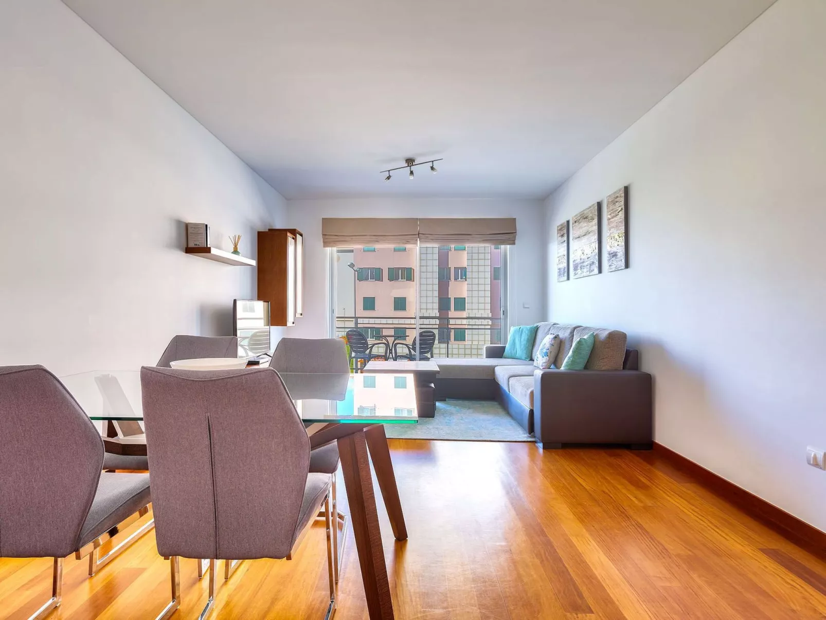 Blu Sky Wohnung-Image-tags.info