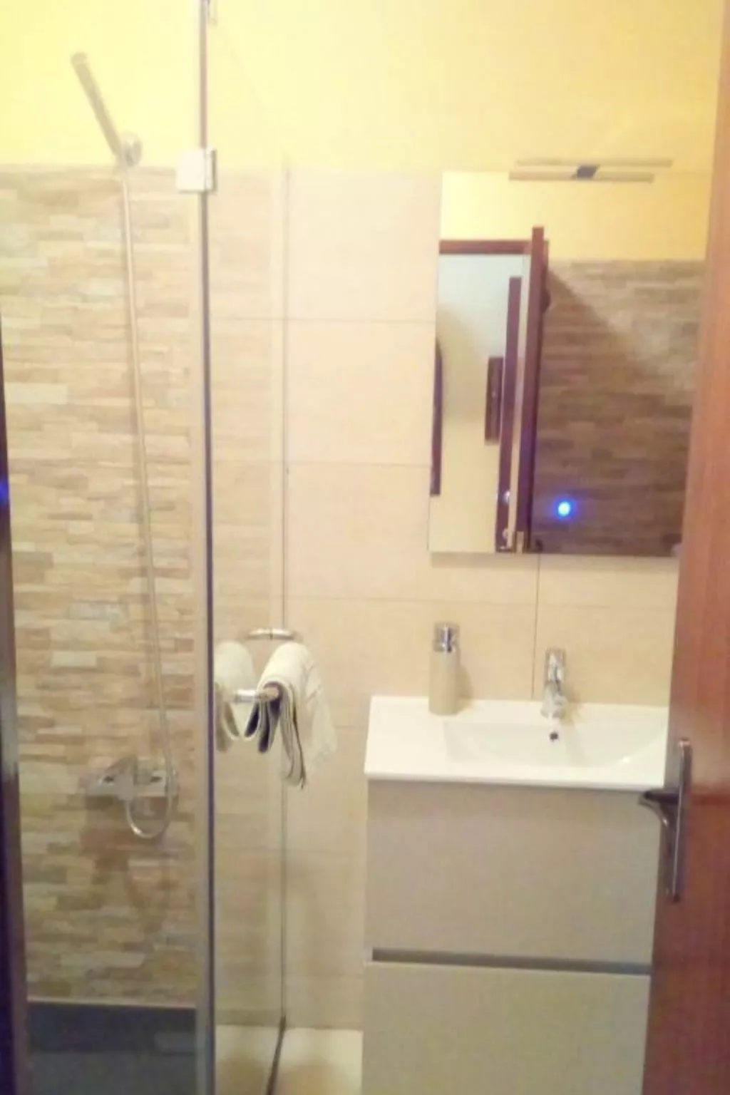 Wunderschöne Wohnung mit Meerblick-Image-tags.info