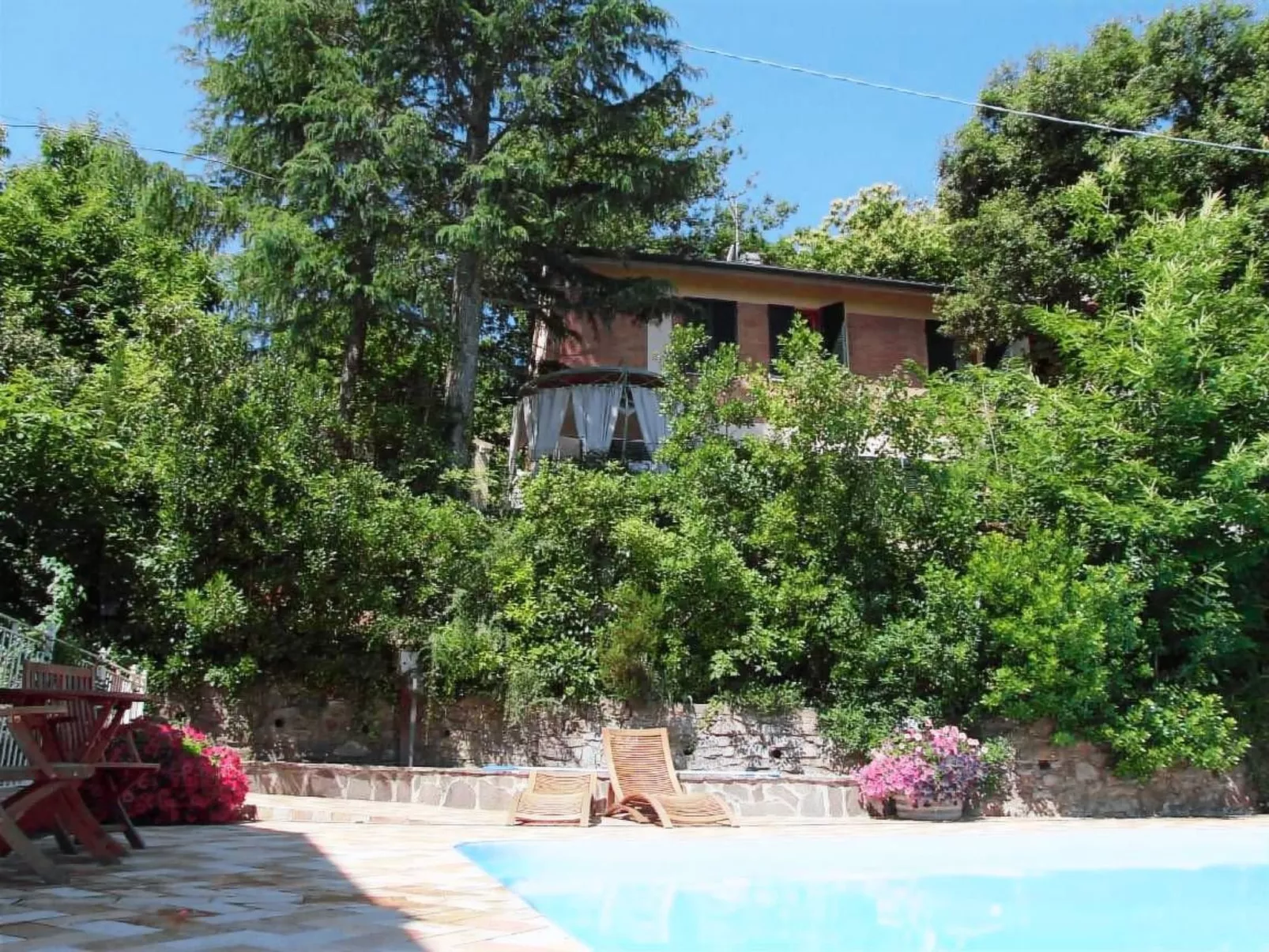 'Fresia' mit Pool-Buiten