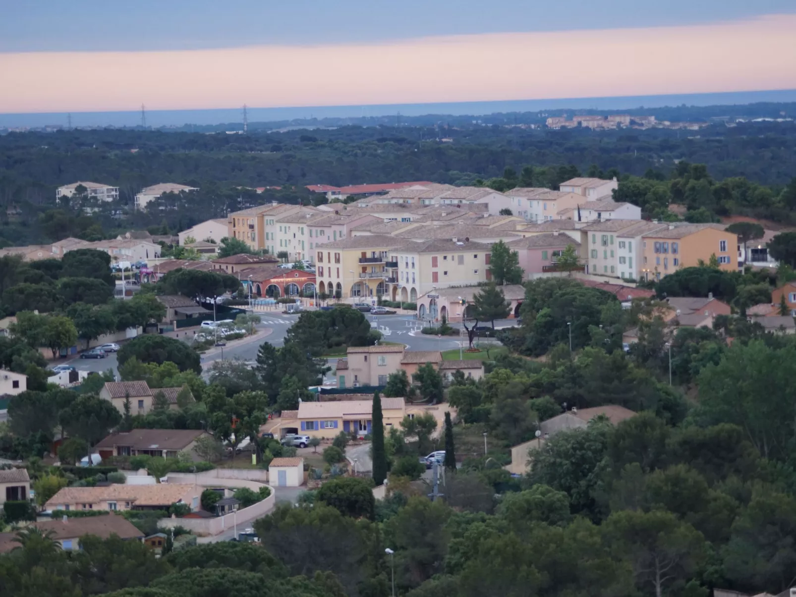 Kleine Villa an der Cote d´Azur-Buiten