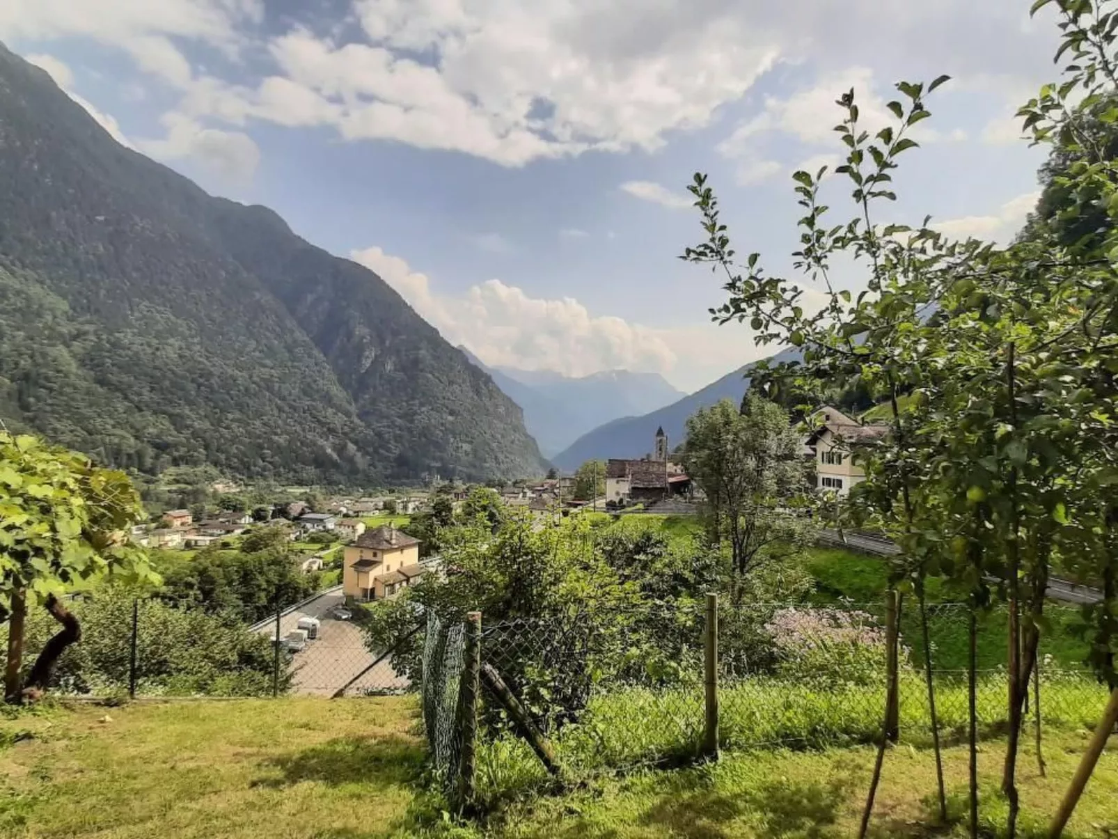 'Cà da Rör' mit Bergblick - Buiten