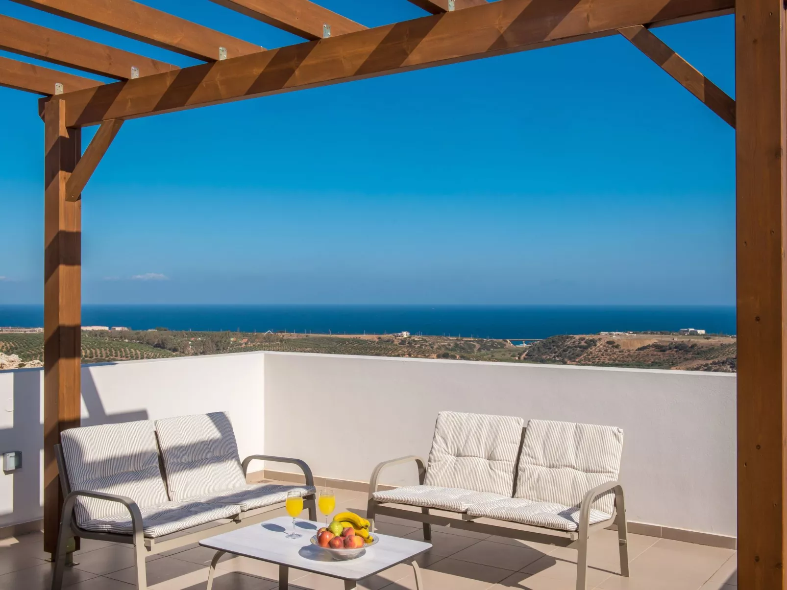 Villa mit Panoramablick Pool und Grillplatz in Strandnähe-Image-tags.info