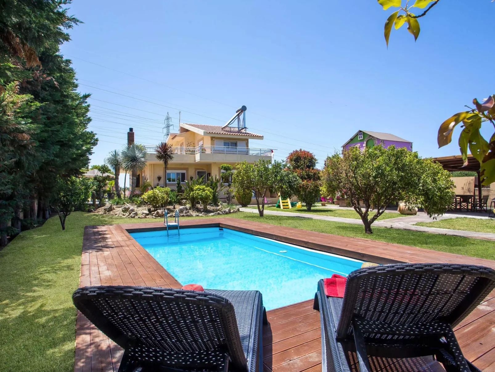 Villa "Laylande House" mit Bergblick-Image-tags.info