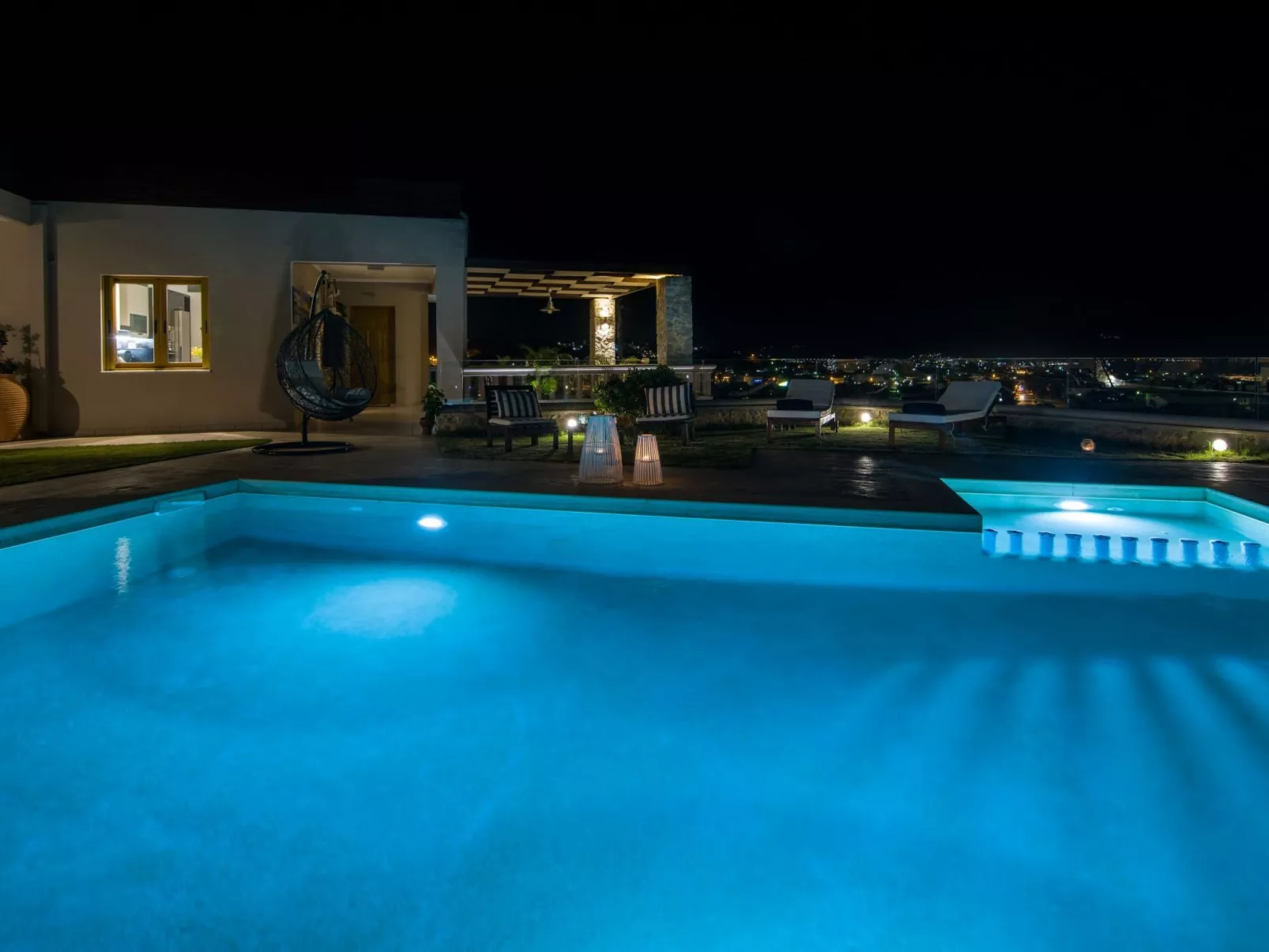 Ferienvilla mit Garten, Grill und Terrasse-Image-tags.info