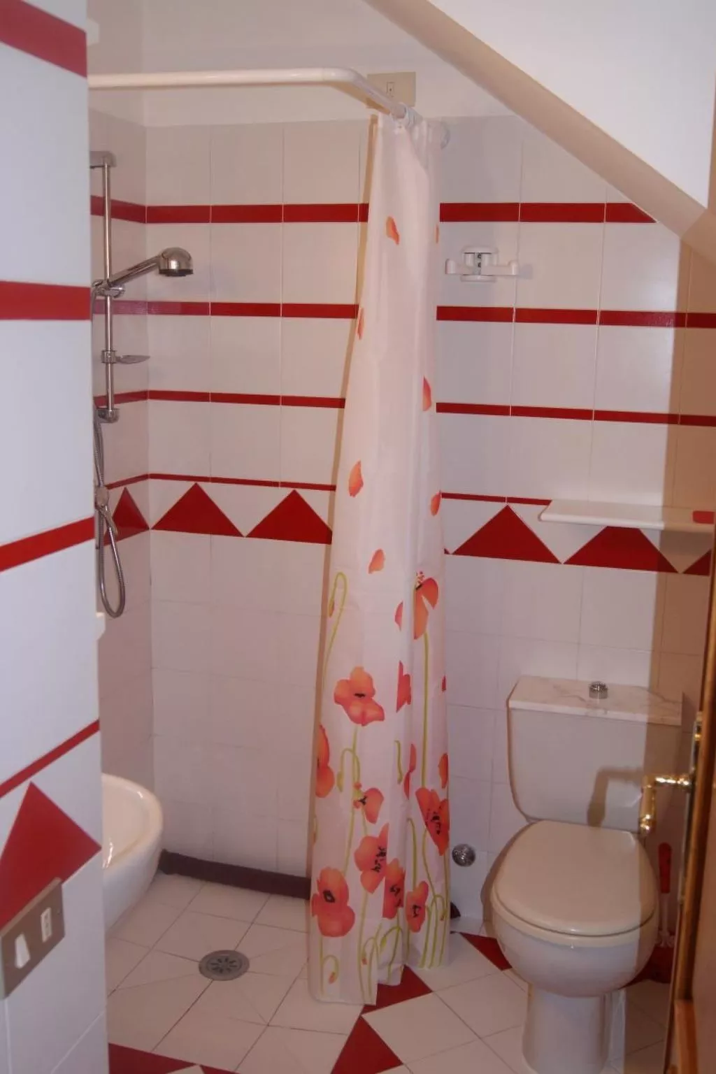 Villa mit privatem überdachbarem Pool-Binnen