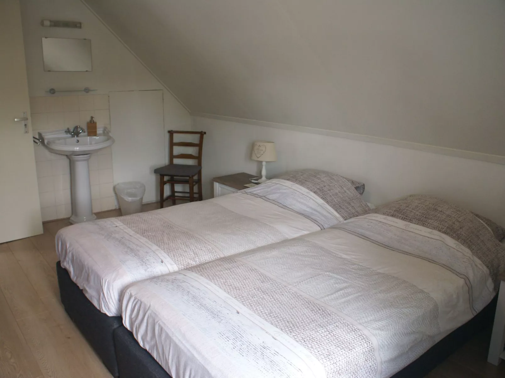 Geschmackvoll eingerichtetes Bauernhaus aus dem 19.-Binnen