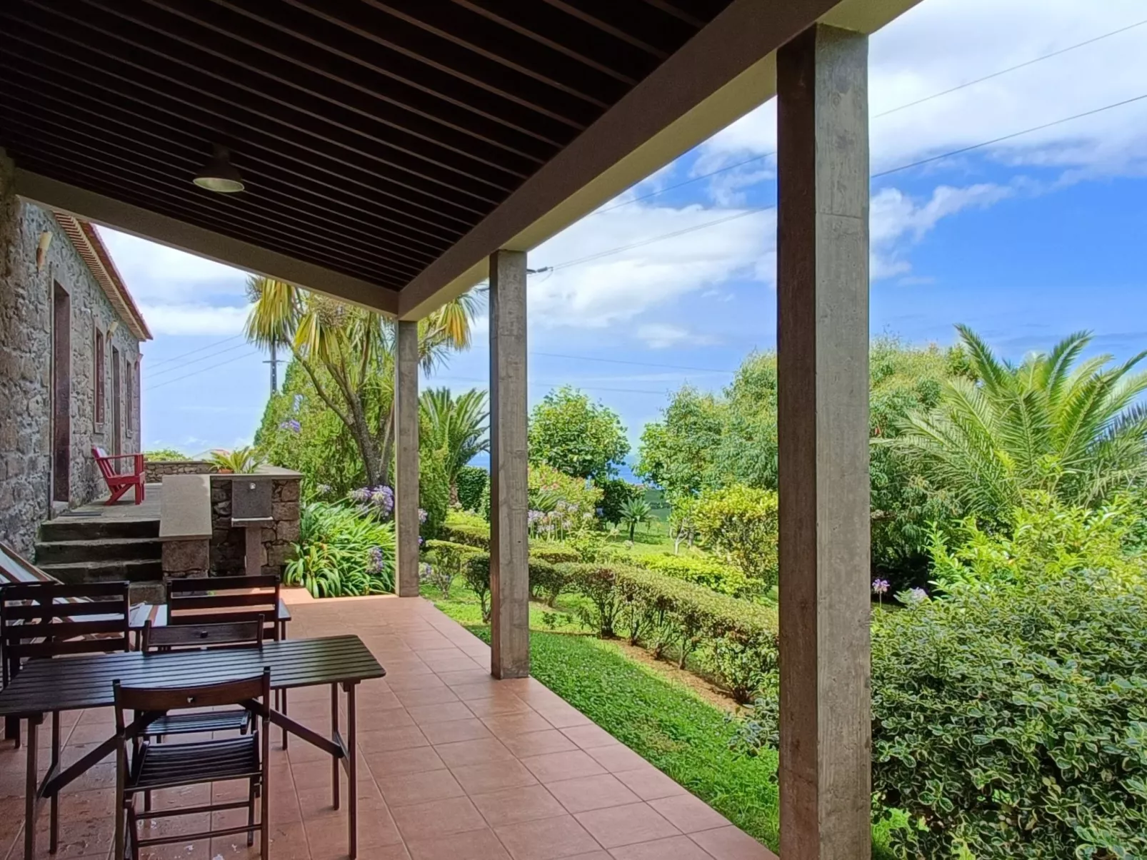 Casa da Fonte - Historisches Steinhaus auf den Azoren-Buiten